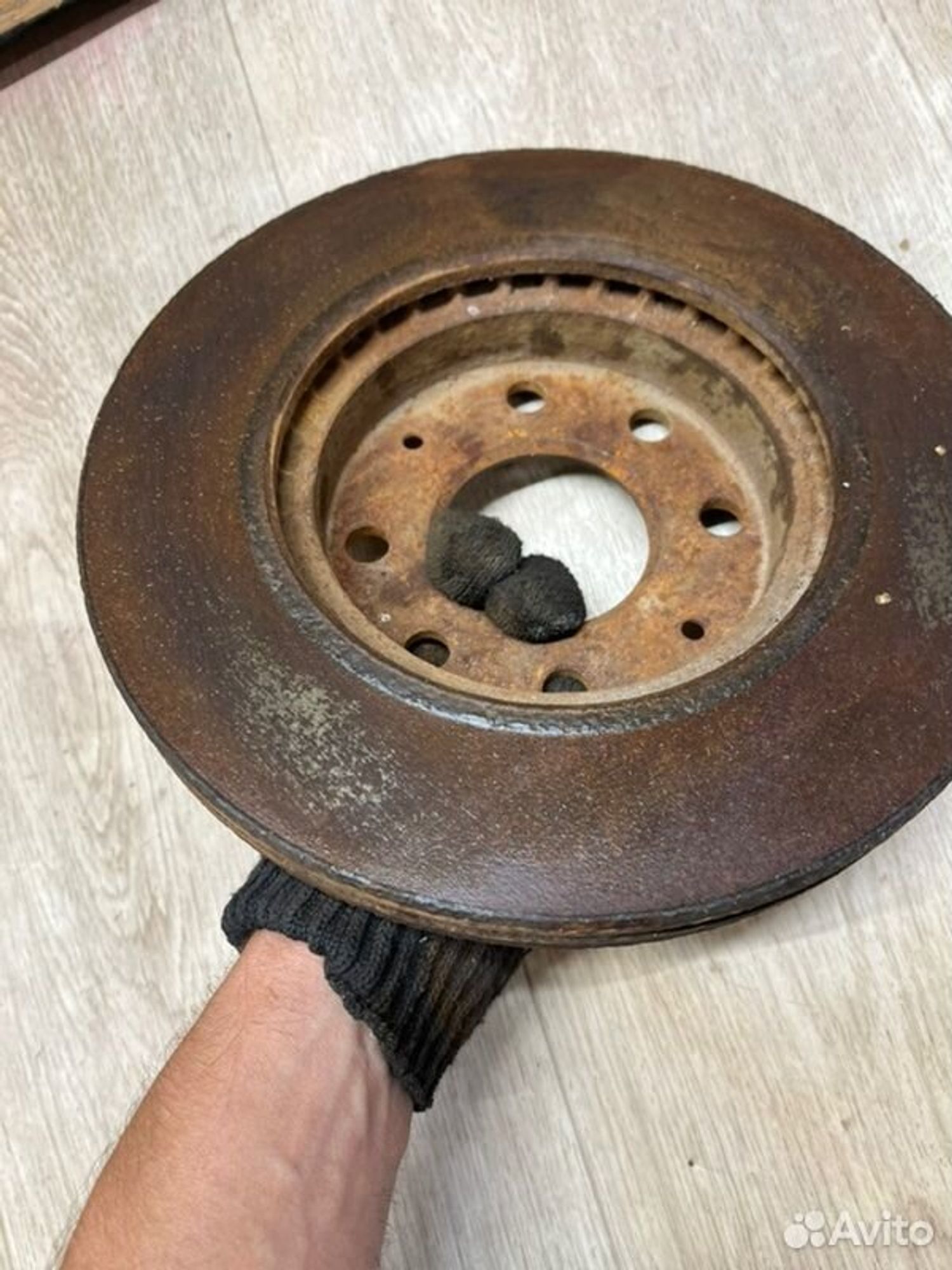 Диск тормозной передний Chevrolet Aveo T250 F14D3, 1000 рублей, Семиозерка
