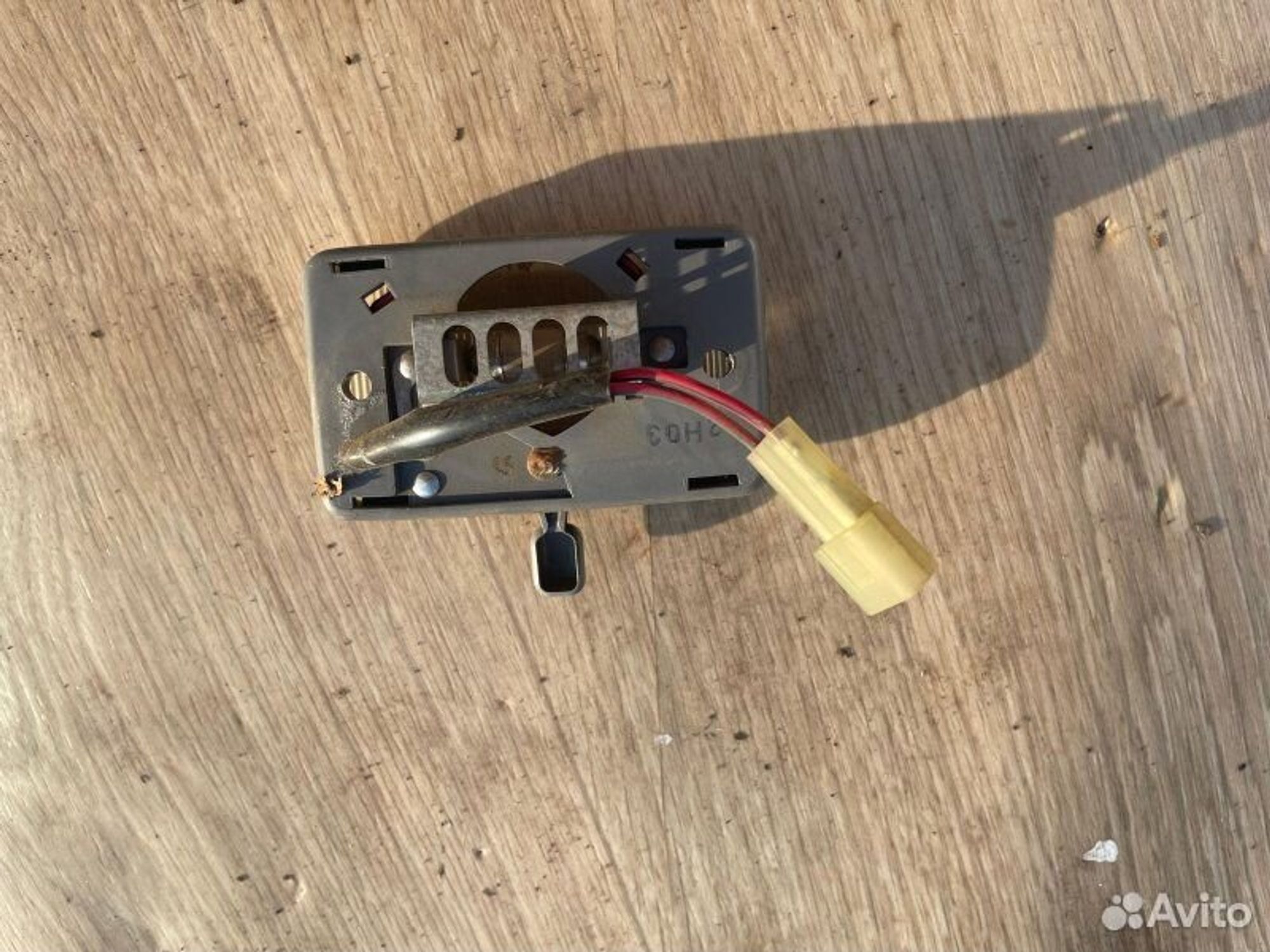 Плафон подсветки салона Mitsubishi Pajero 6G72, 650 рублей, Семиозерка