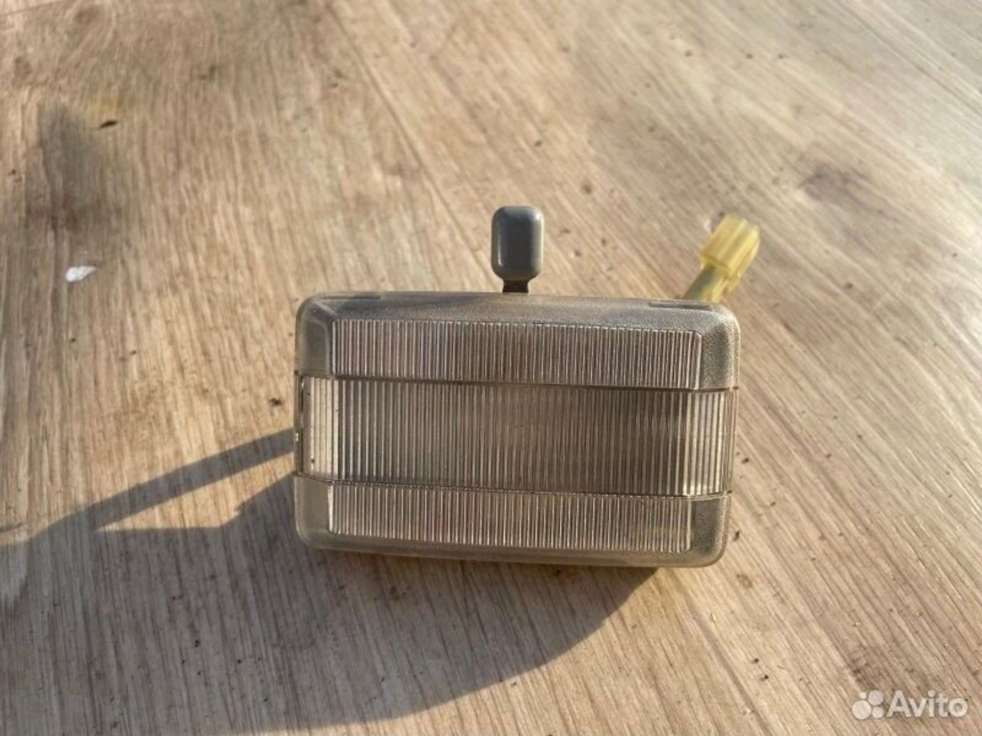 Плафон подсветки салона Mitsubishi Pajero 6G72, 650 рублей, Семиозерка