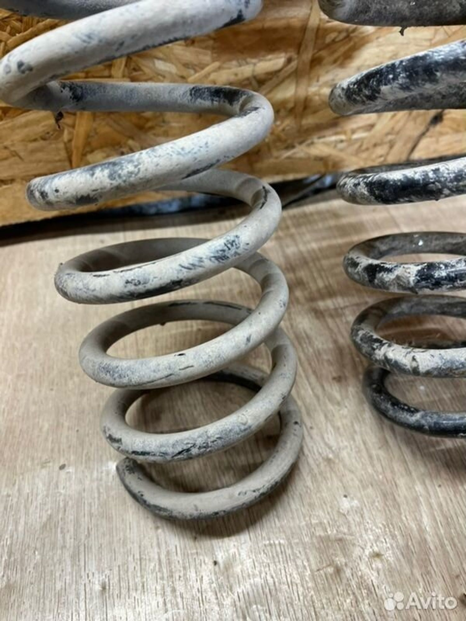 Пружина подвески задняя Kia Ceed JD G4FG 2013, 2000 рублей, Семиозерка