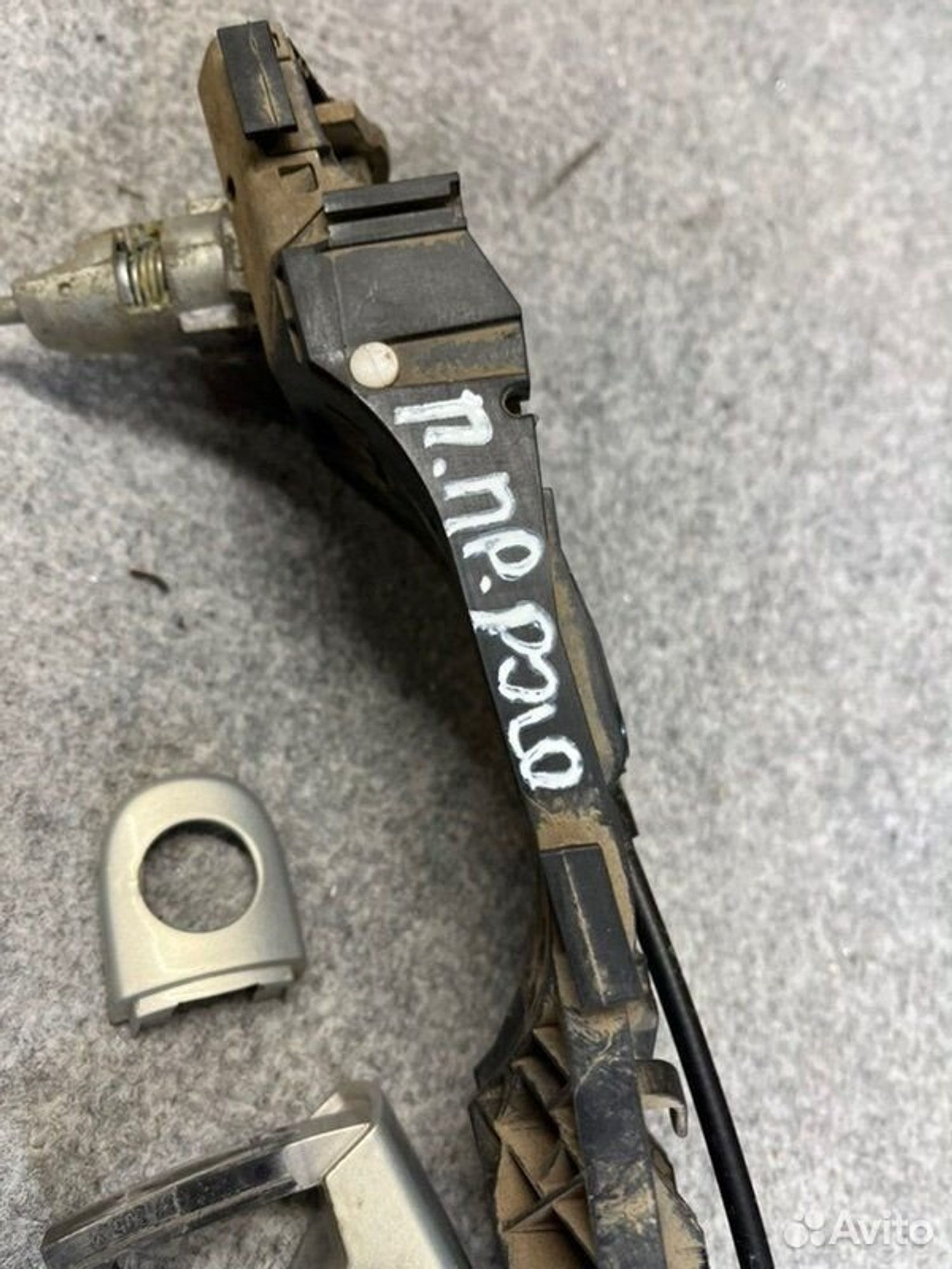 Ручка двери внешняя передняя правая Volkswagen, 2500 рублей, Семиозерка