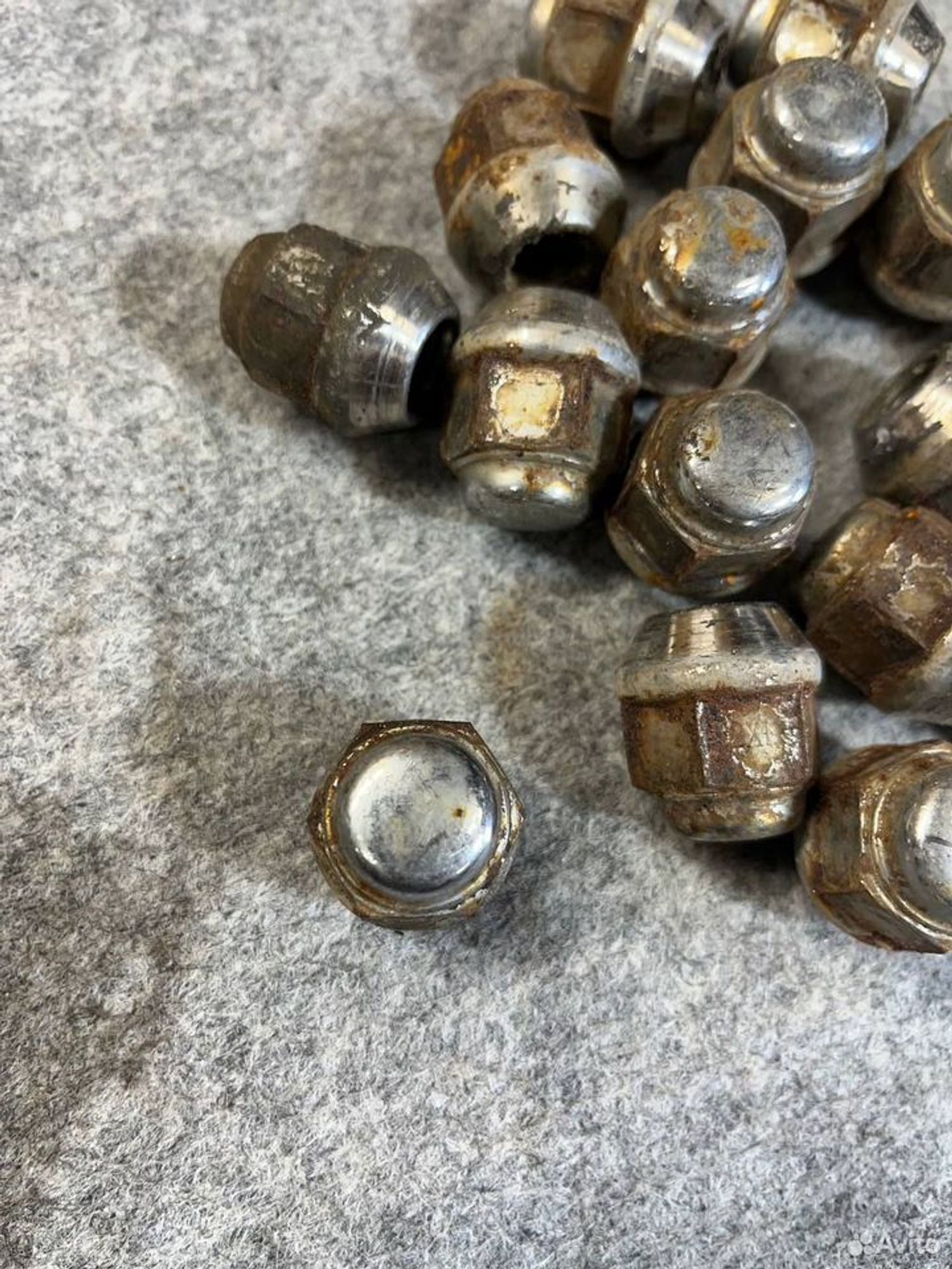 Гайка колесная solaris, 1000 рублей, Семиозерка