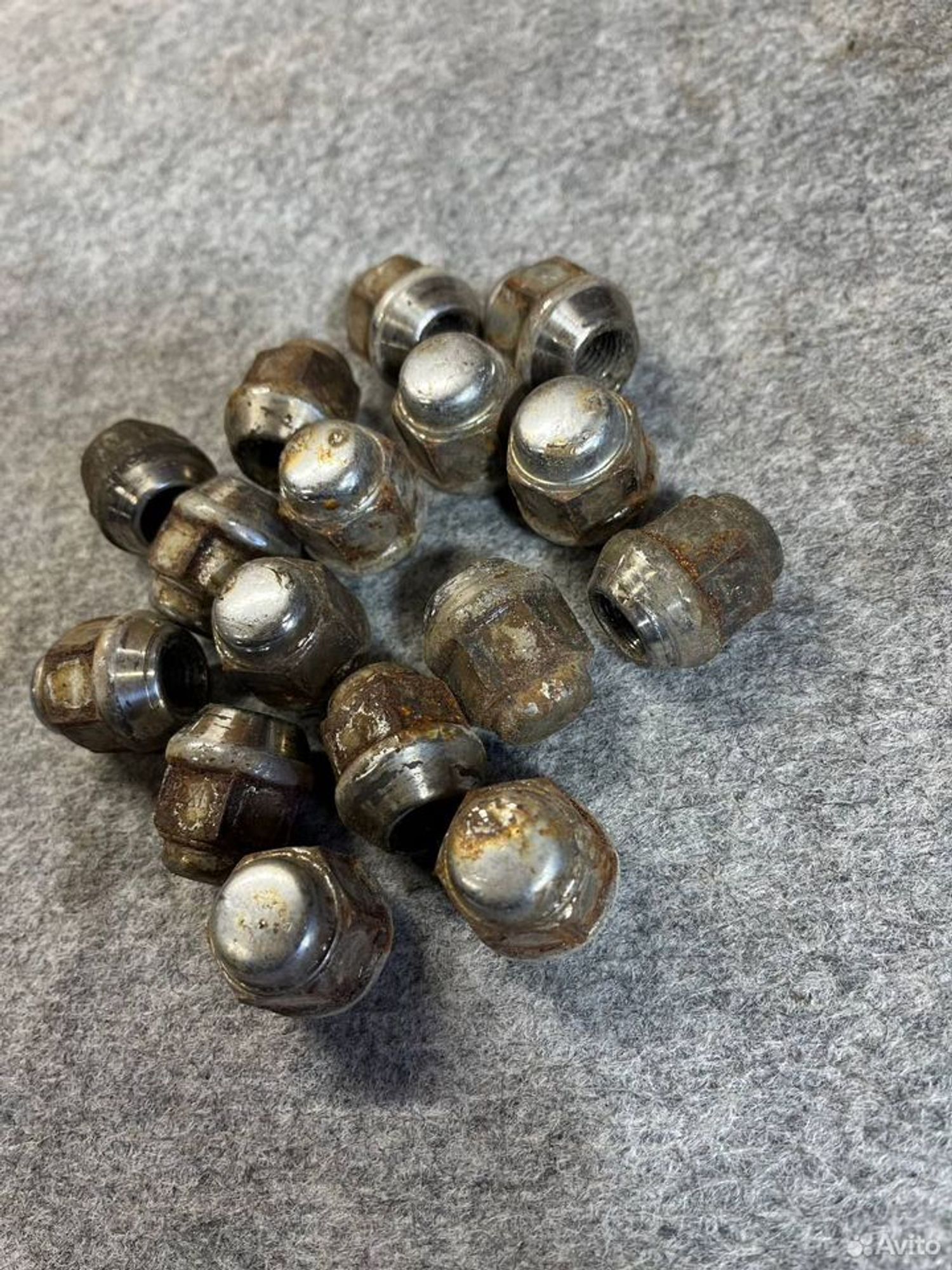 Гайка колесная solaris, 1000 рублей, Семиозерка