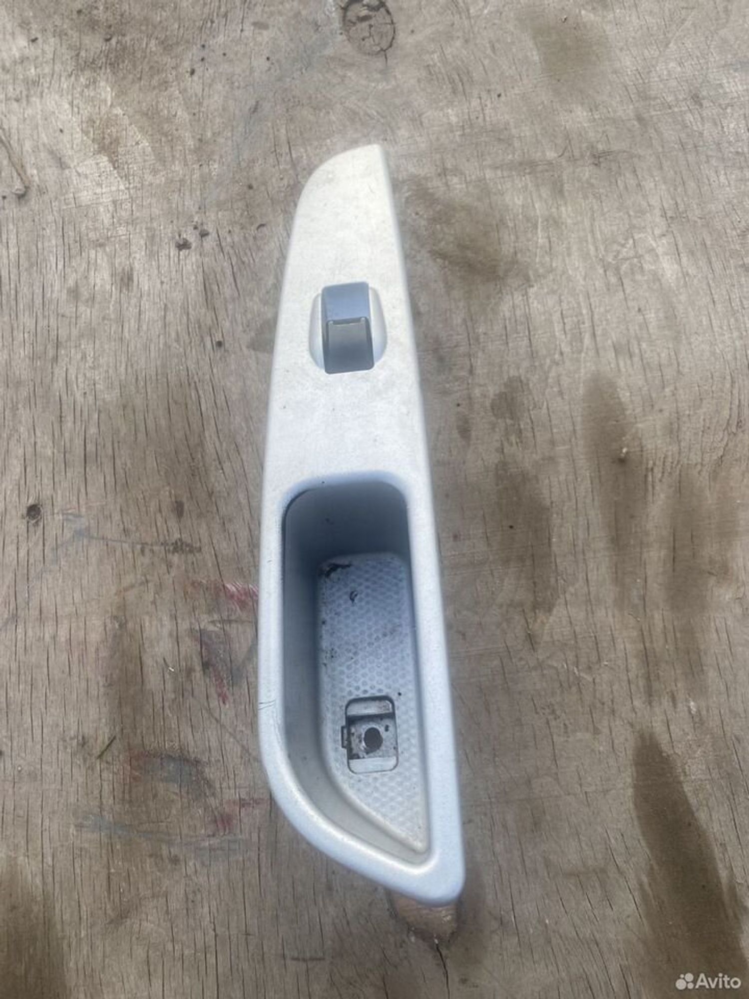 Блок управления стеклоподьемника chery bonus, 900 рублей, Семиозерка