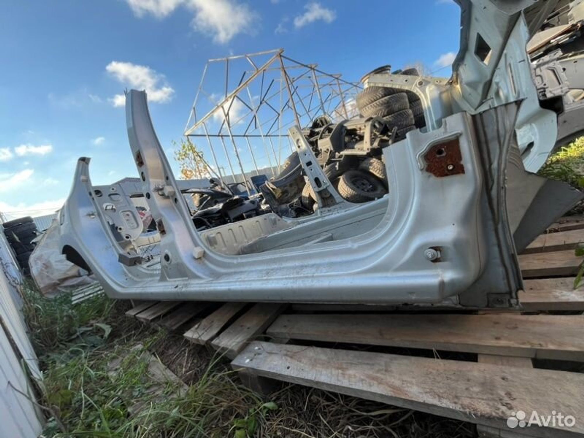 Порог кузова правый Renault Logan L8 K7M 2022, 10000 рублей, Семиозерка