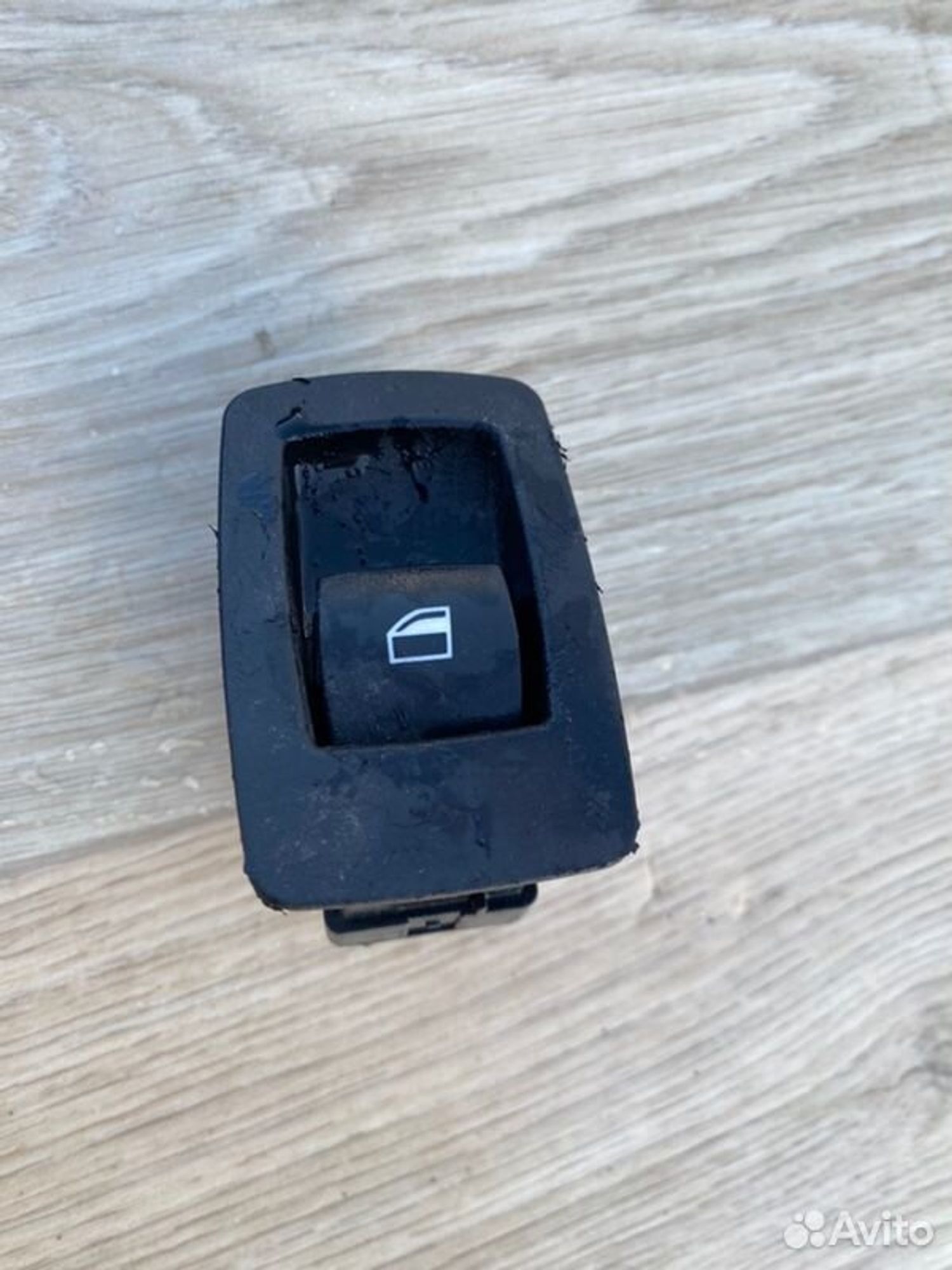 Кнопка стеклоподъемника задняя правая Bmw 1 E87, 1000 рублей, Семиозерка