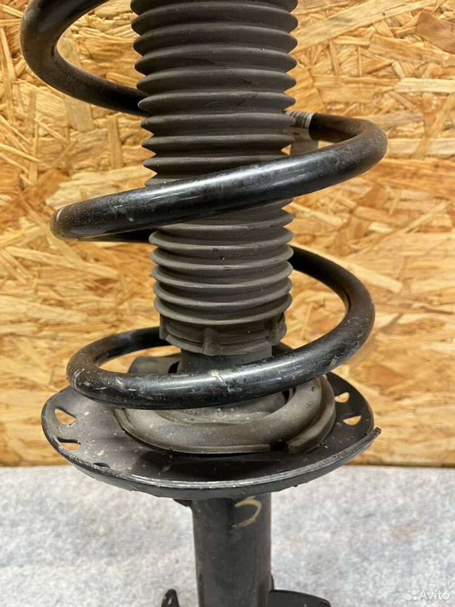 Стойка передняя правая land rover, 8000 рублей, Семиозерка