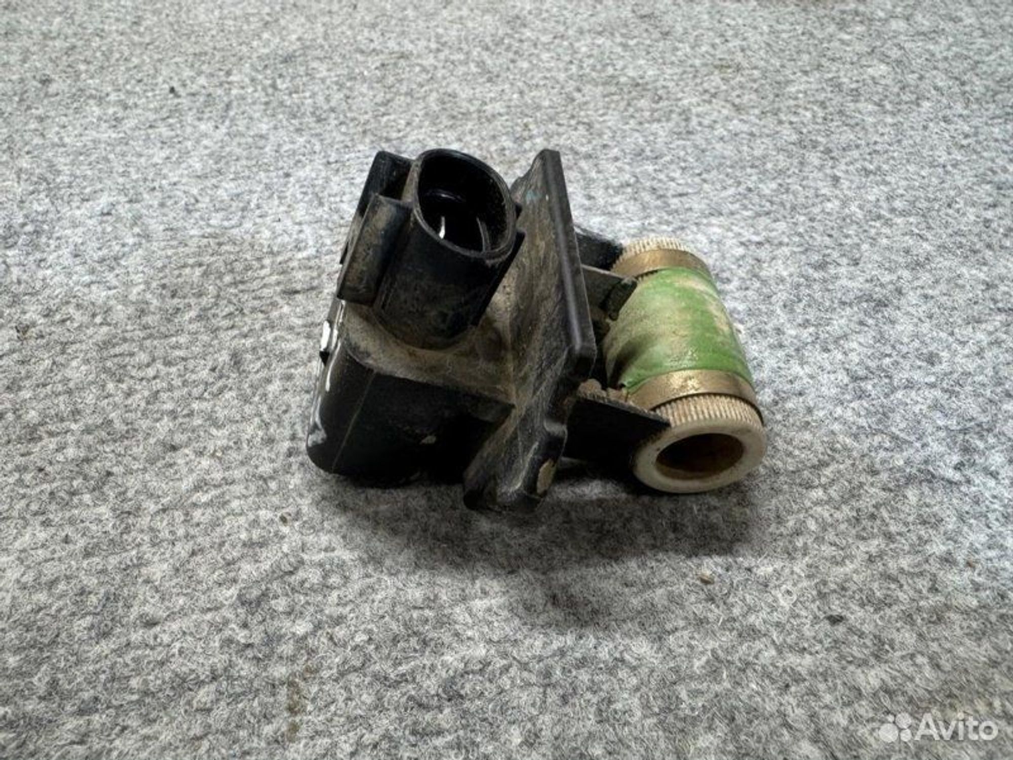 Резистор включения вентилятора Hyundai Solaris, 1000 рублей, Семиозерка