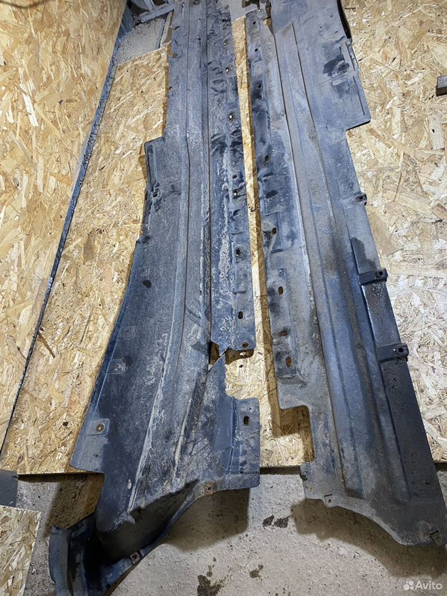 Пластиковая защита порогов (правая) bmw e53 x5, 2000 рублей, Семиозерка