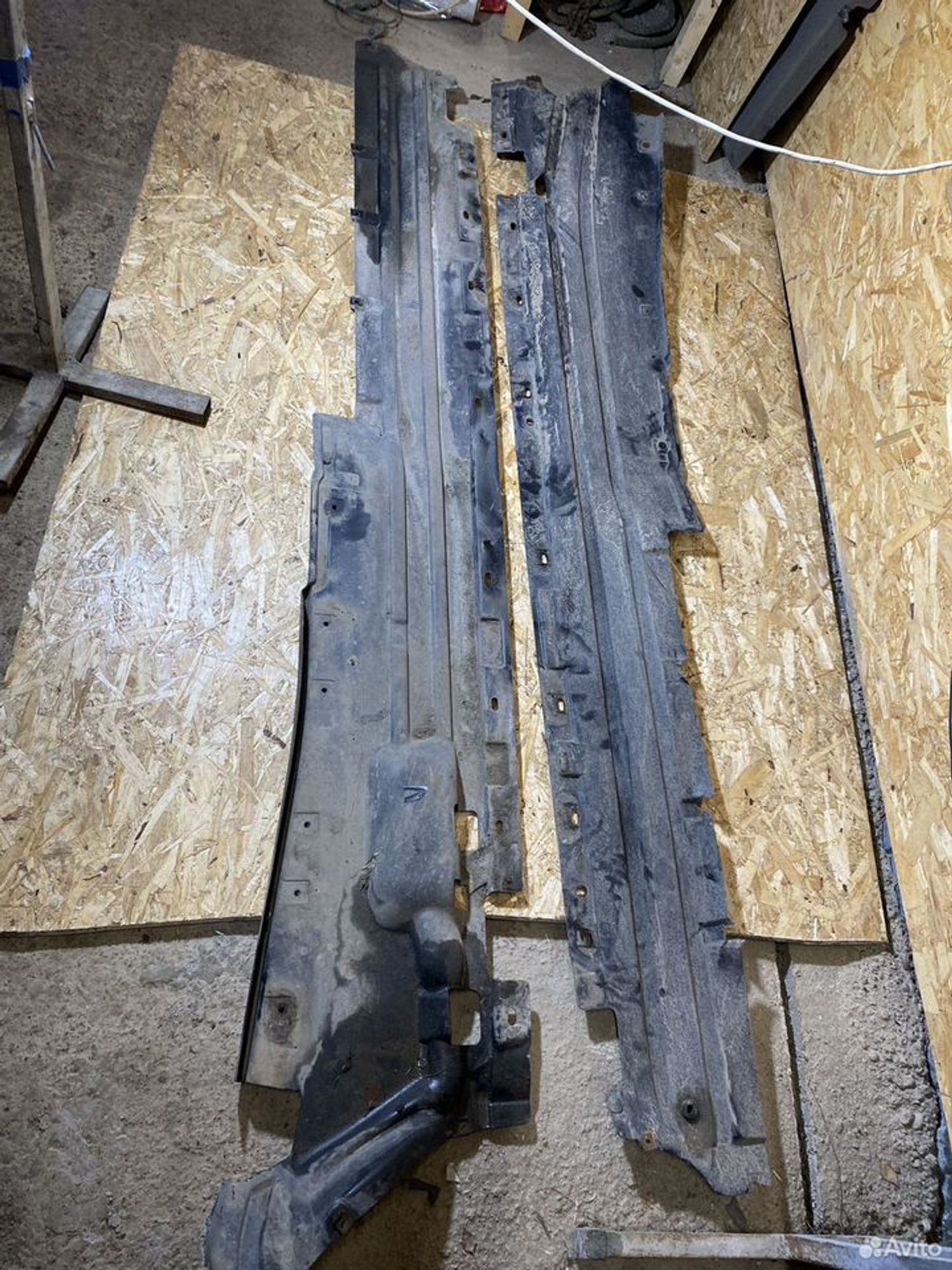 Пластиковая защита порогов (правая) bmw e53 x5, 2000 рублей, Семиозерка