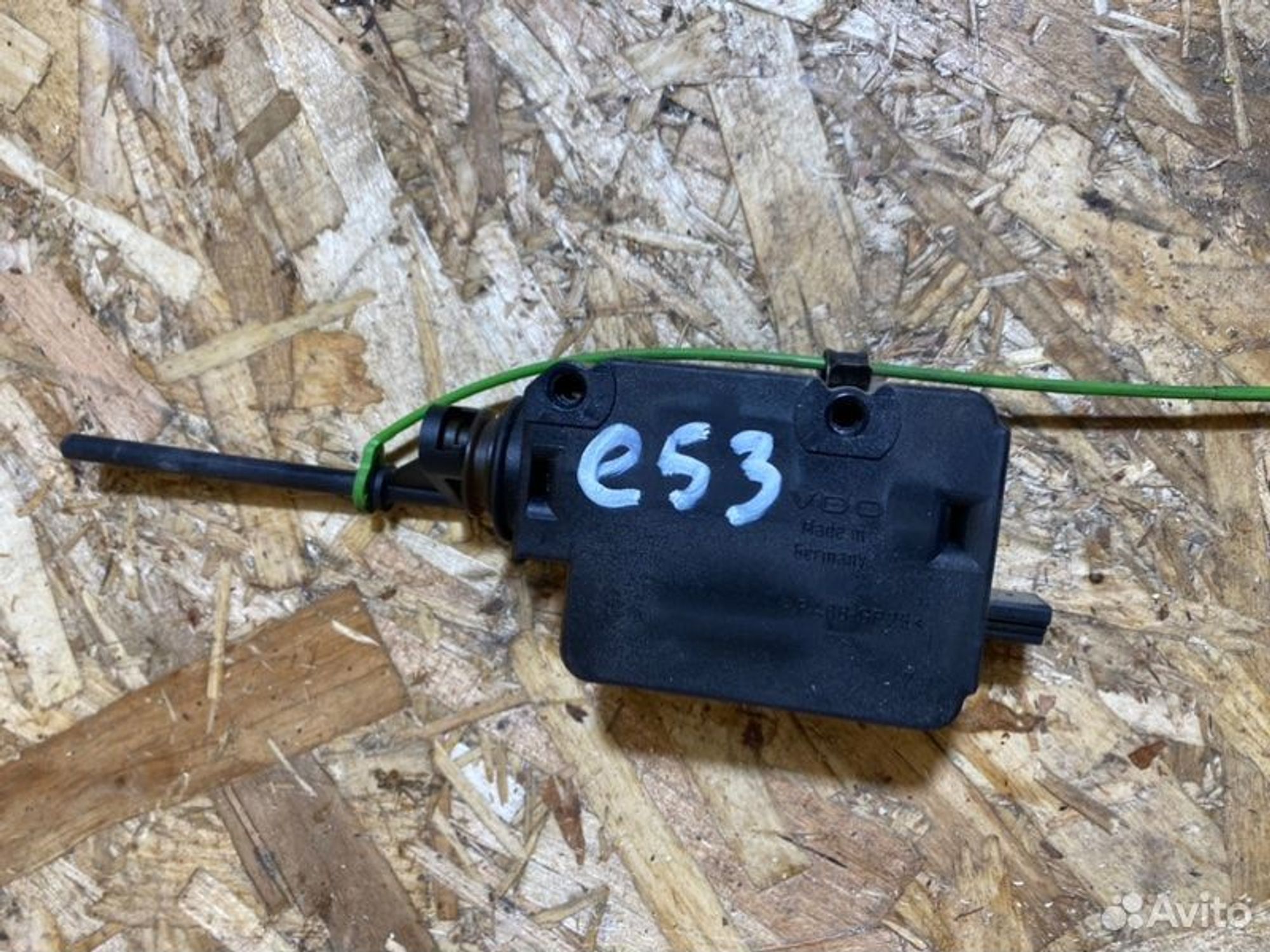 Привод лючка бензобака Bmw X5 E53 M57D30 2003, 1000 рублей, Семиозерка