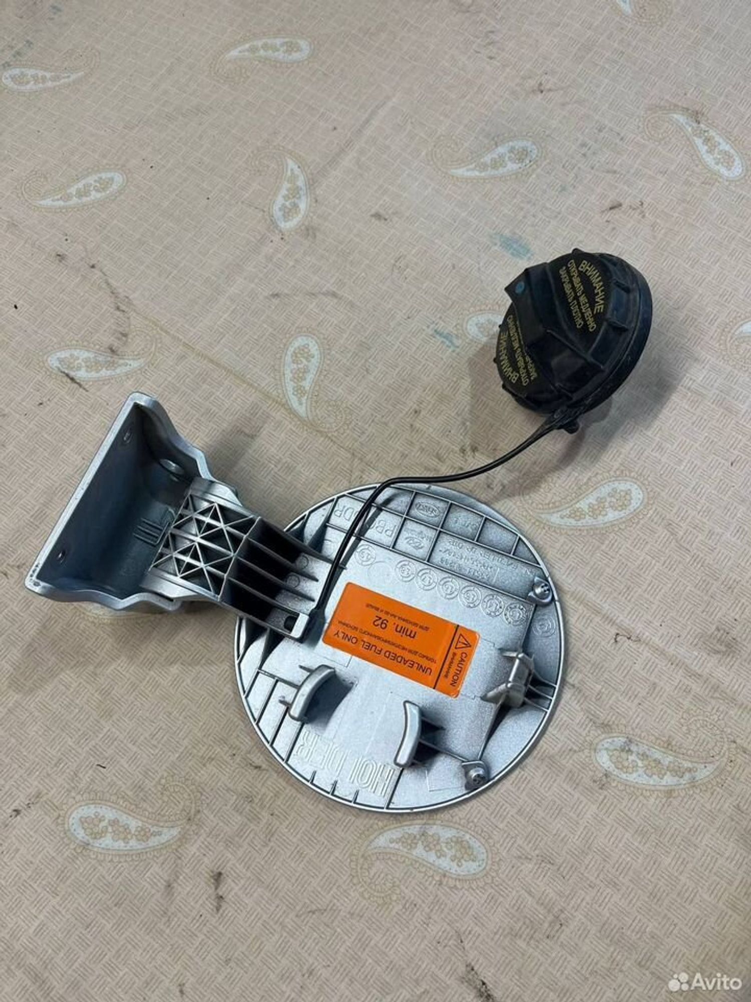 Лючок бензобака Hyundai Solaris 1, 1500 рублей, Семиозерка