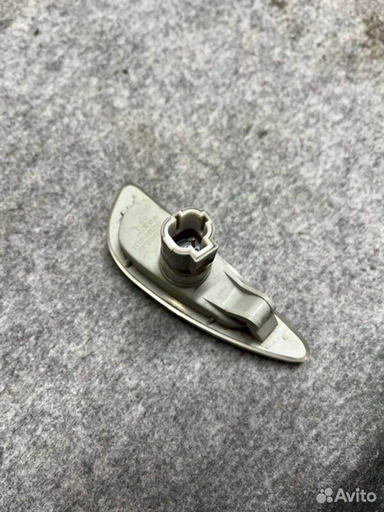 Повторитель поворота в крыло Hyundai Solaris G4FC, 800 рублей, Семиозерка