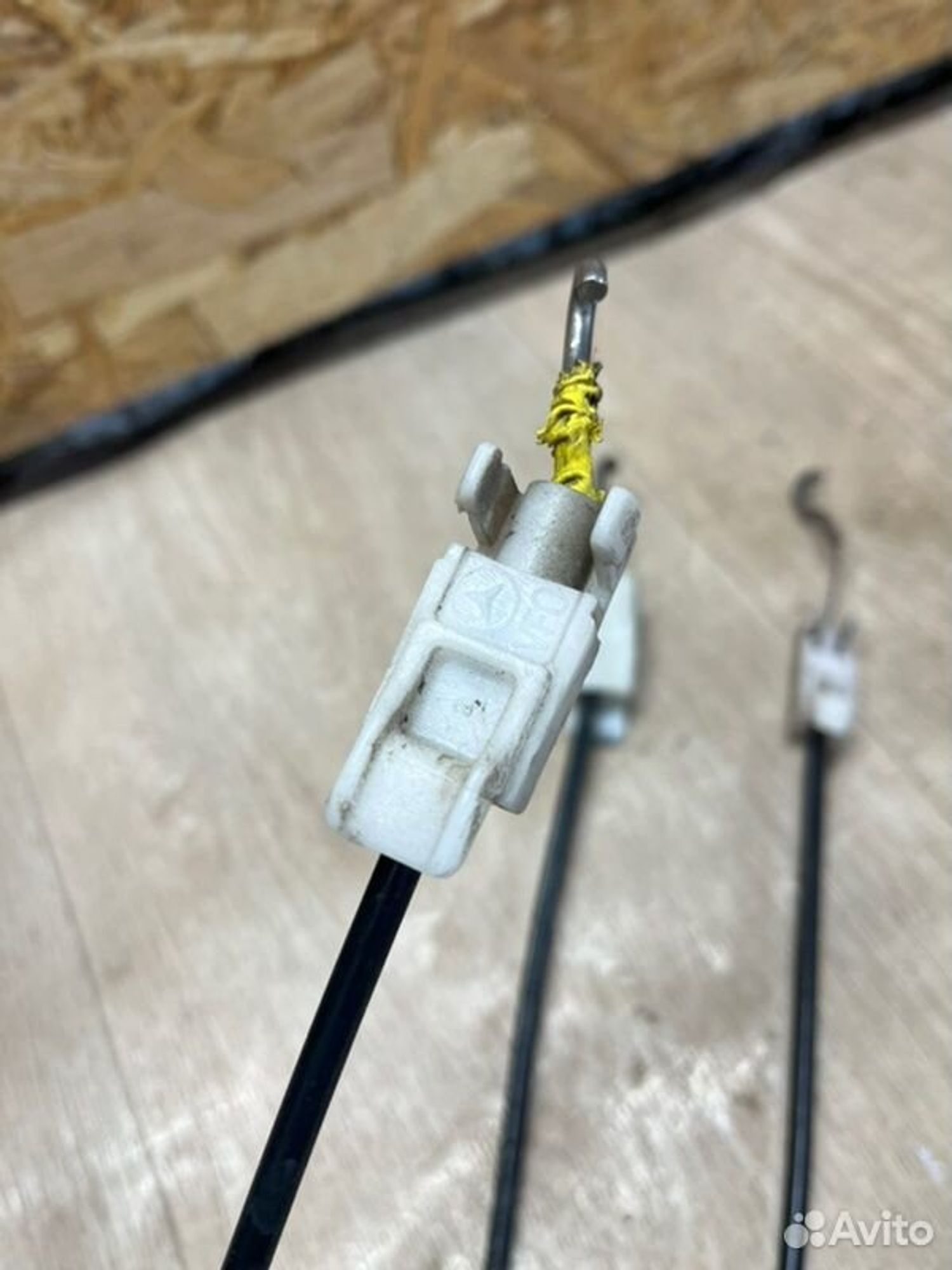 Трос замка двери Mercedes E240 W210 M112911 1998, 800 рублей, Семиозерка