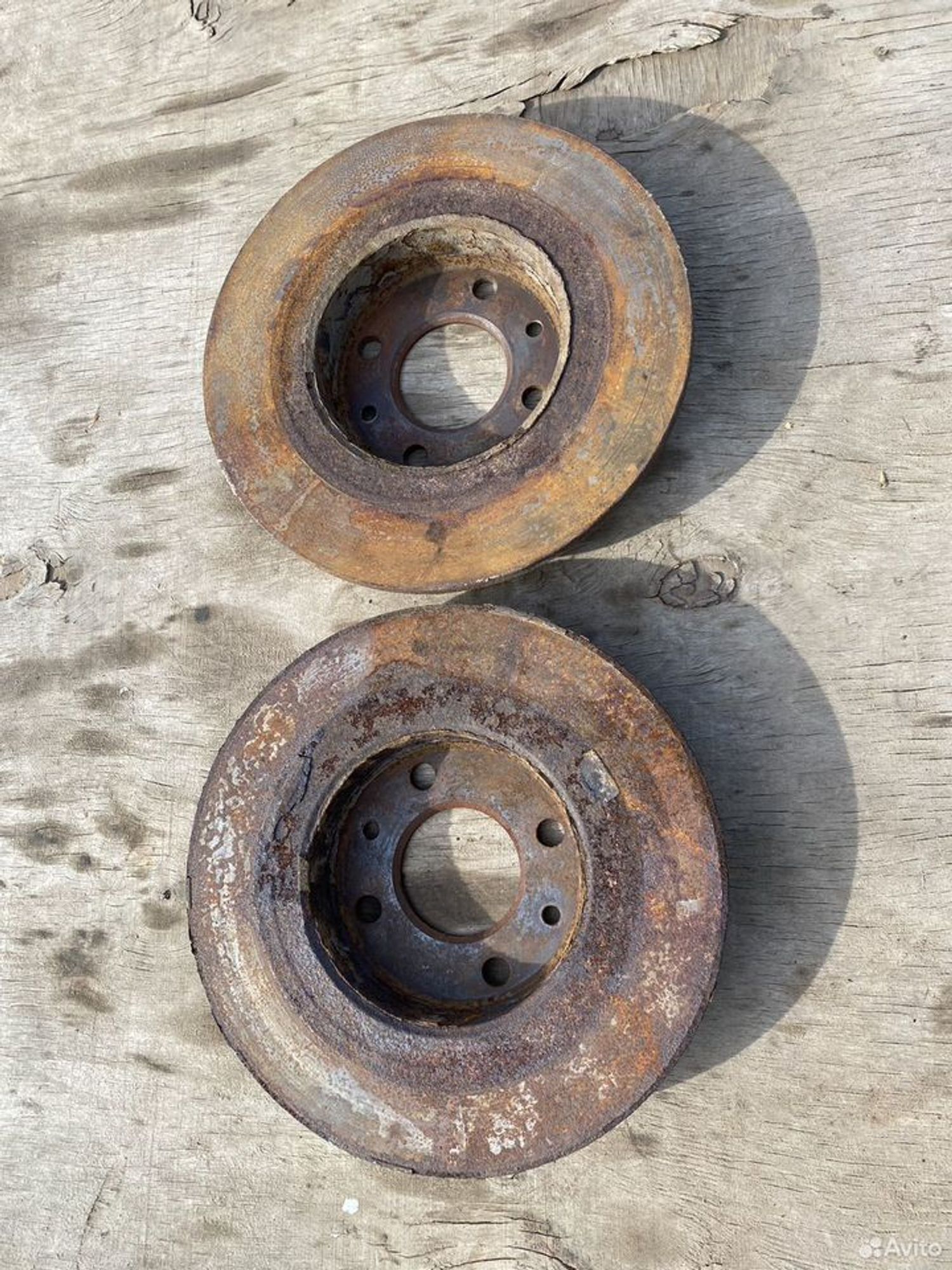 Тормозные диски передние logan 1.6, 900 рублей, Семиозерка