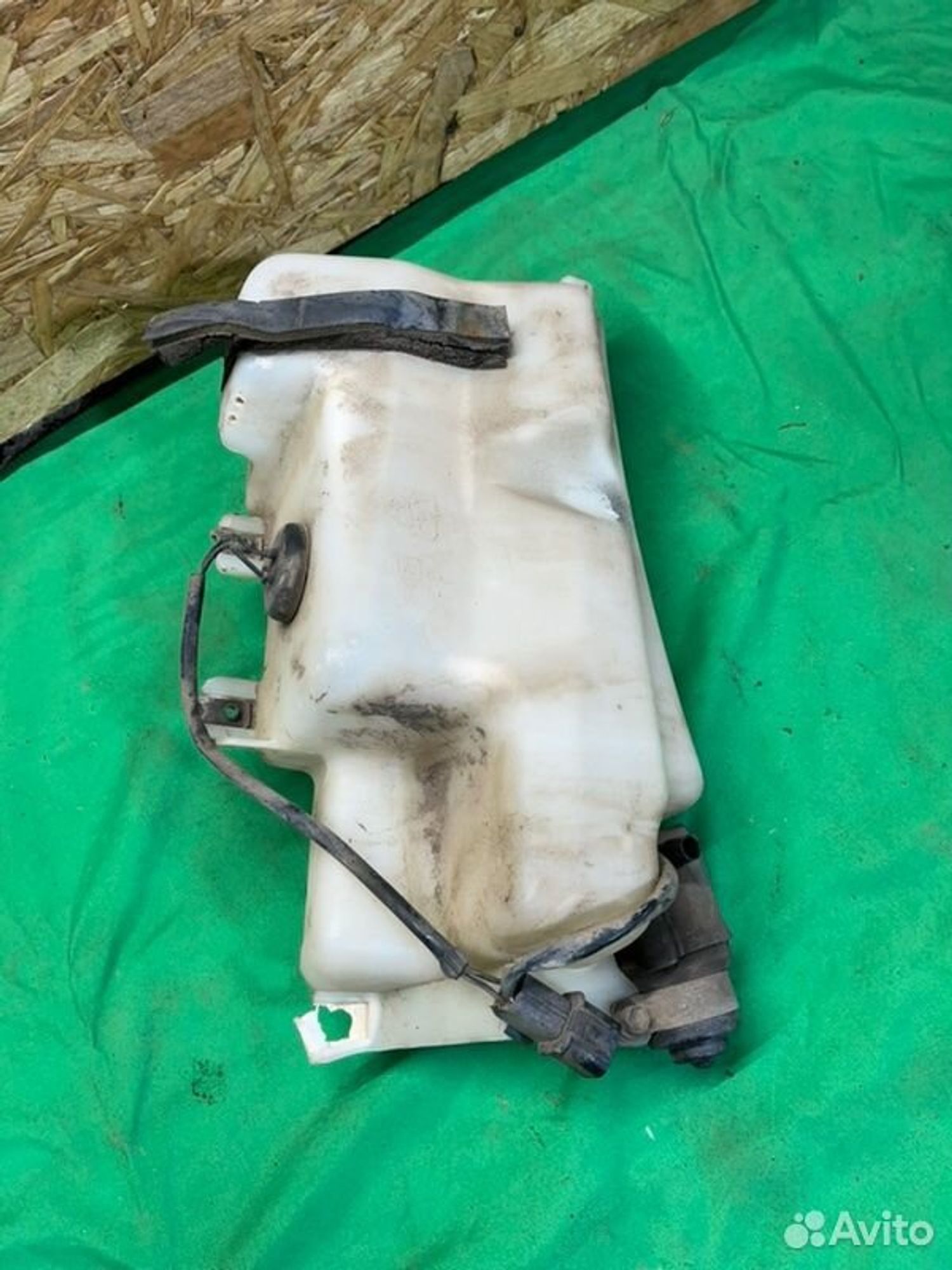 Бачок Mitsubishi Pajero 6G72 1993, 1000 рублей, Семиозерка