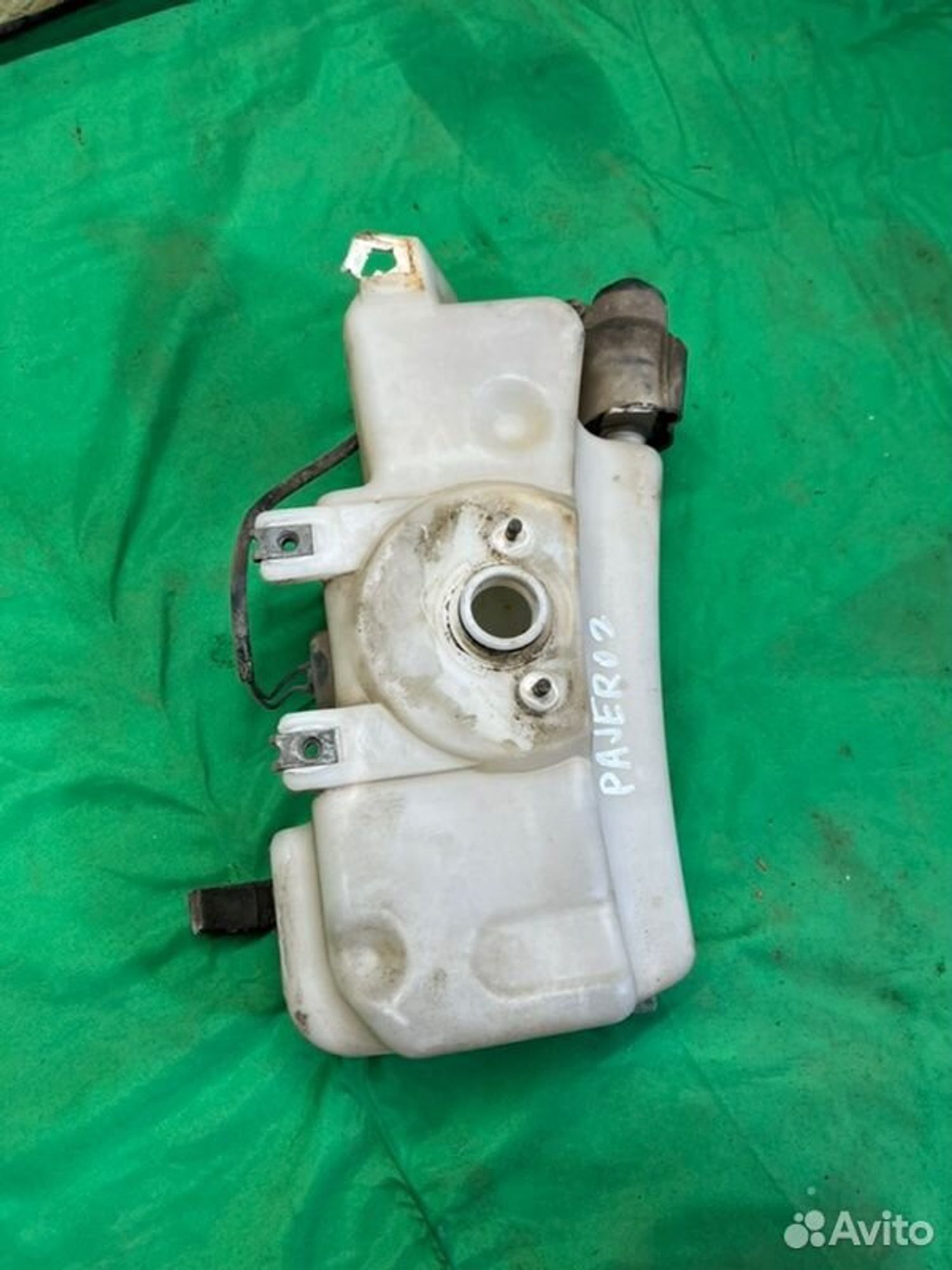 Бачок Mitsubishi Pajero 6G72 1993, 1000 рублей, Семиозерка