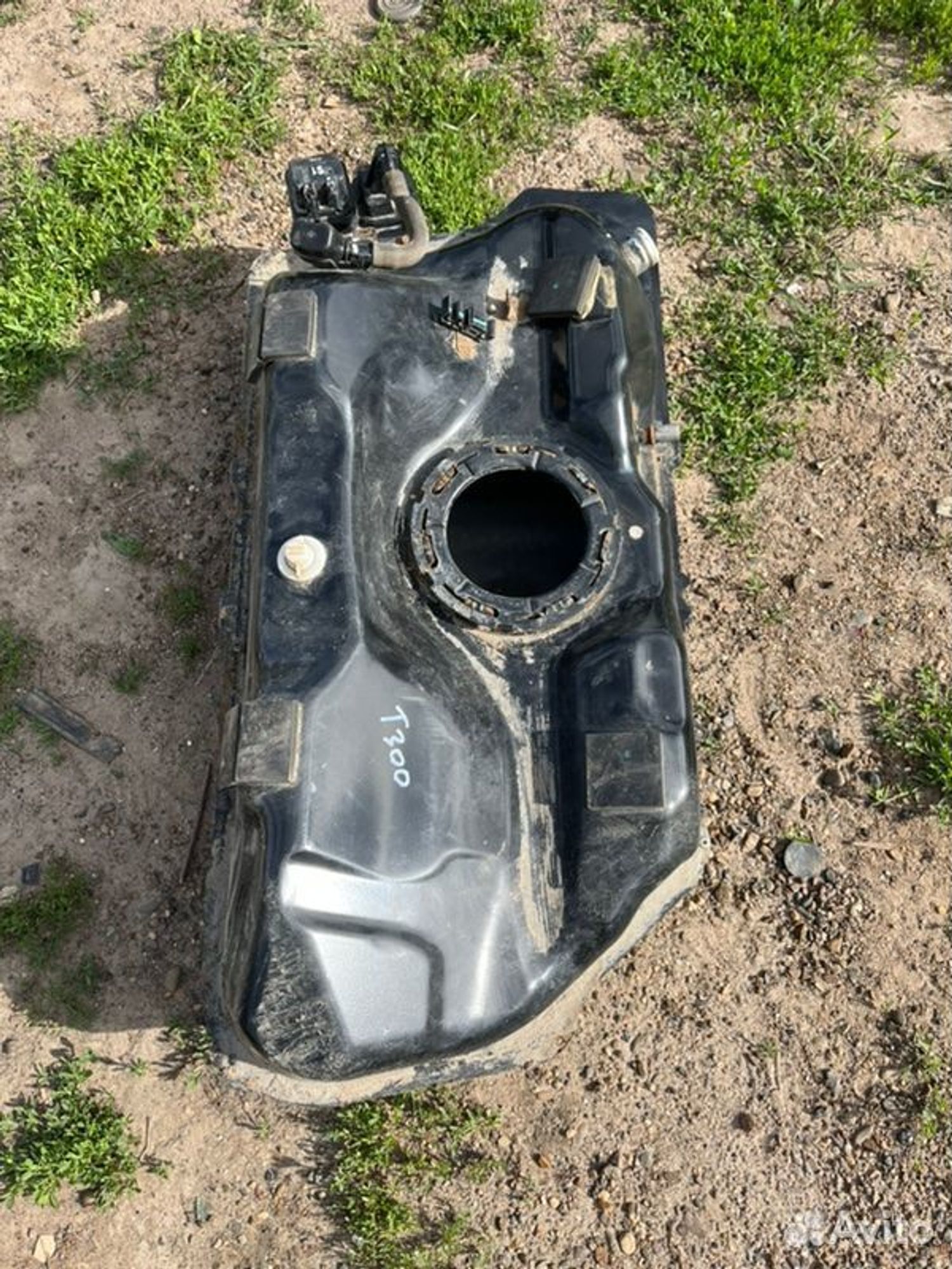 Бак топливный Chevrolet Aveo T300 F16D4 2012, 4000 рублей, Семиозерка