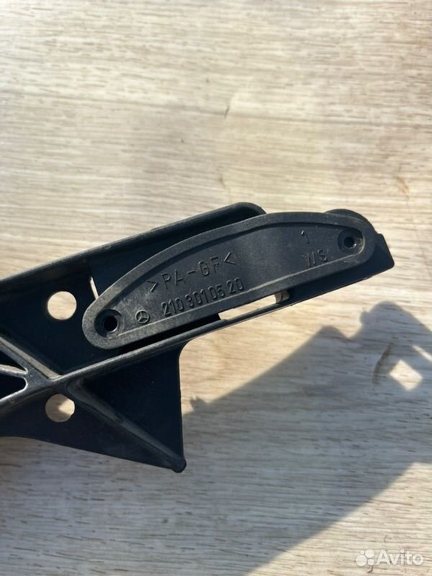 Педаль газа Mercedes E240 W210 M112911 1998, 1000 рублей, Семиозерка