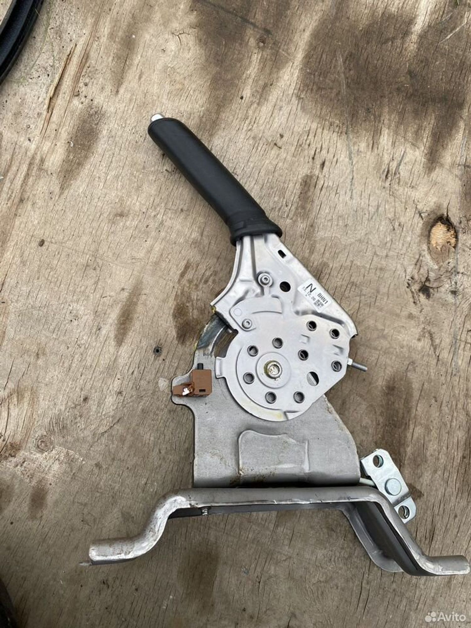 Механизм ручника mazda 3 бм, 2500 рублей, Семиозерка