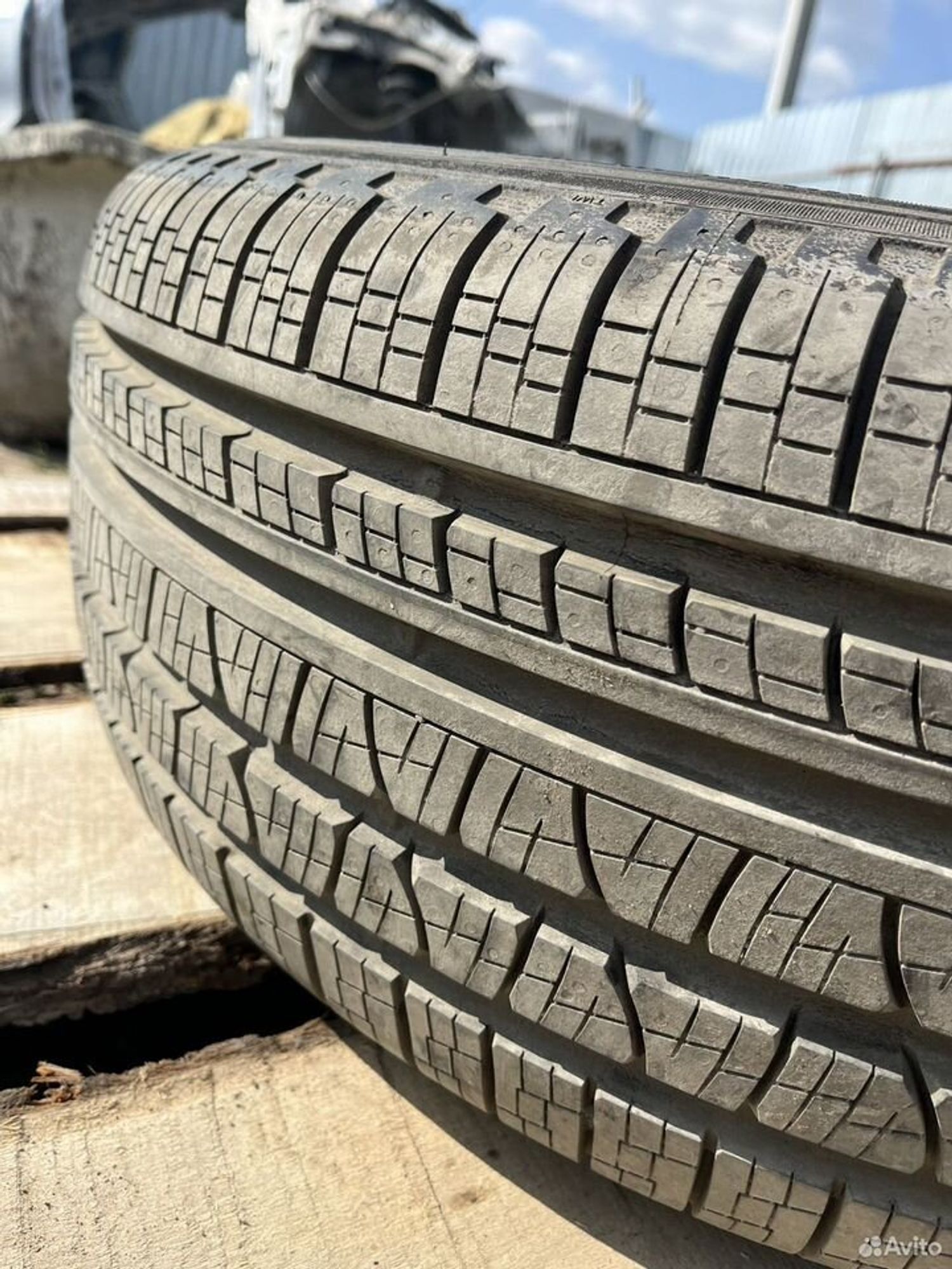 Колесо pirelli 235/65 r17, 8000 рублей, Семиозерка