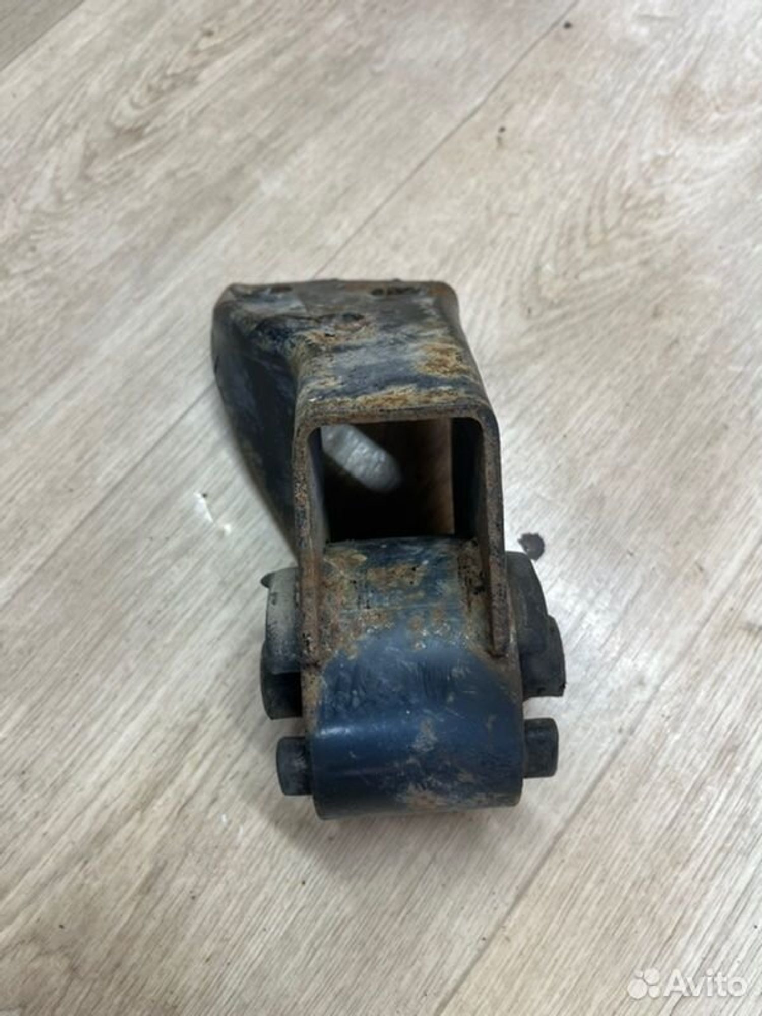 Подушка двигателя левая Kia Spectra SD S6D 2007, 1000 рублей, Семиозерка