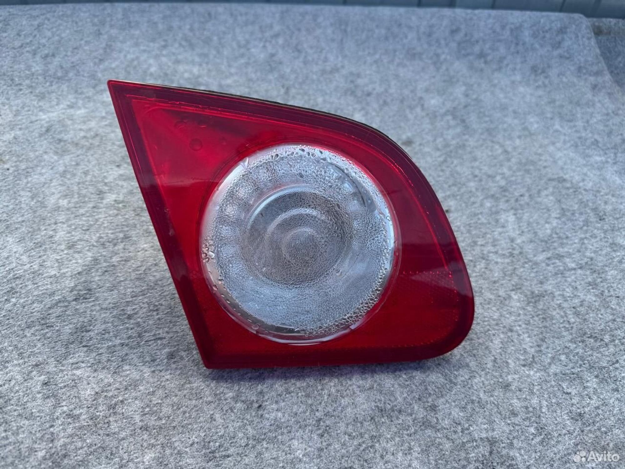 Фонарь крышки багажника левый Passat, 1700 рублей, Семиозерка