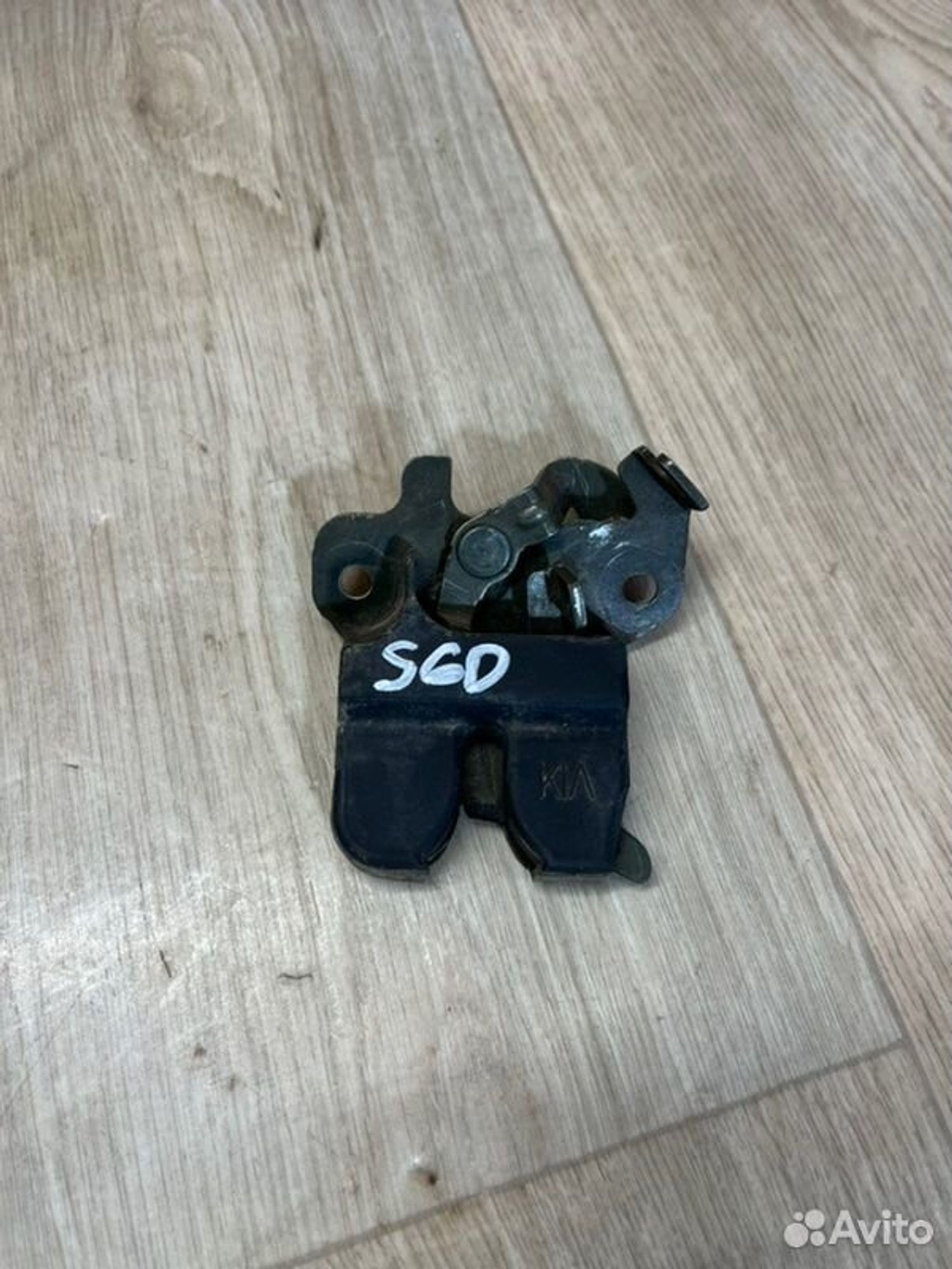 Замок капота Kia Spectra SD S6D 2007, 1000 рублей, Семиозерка