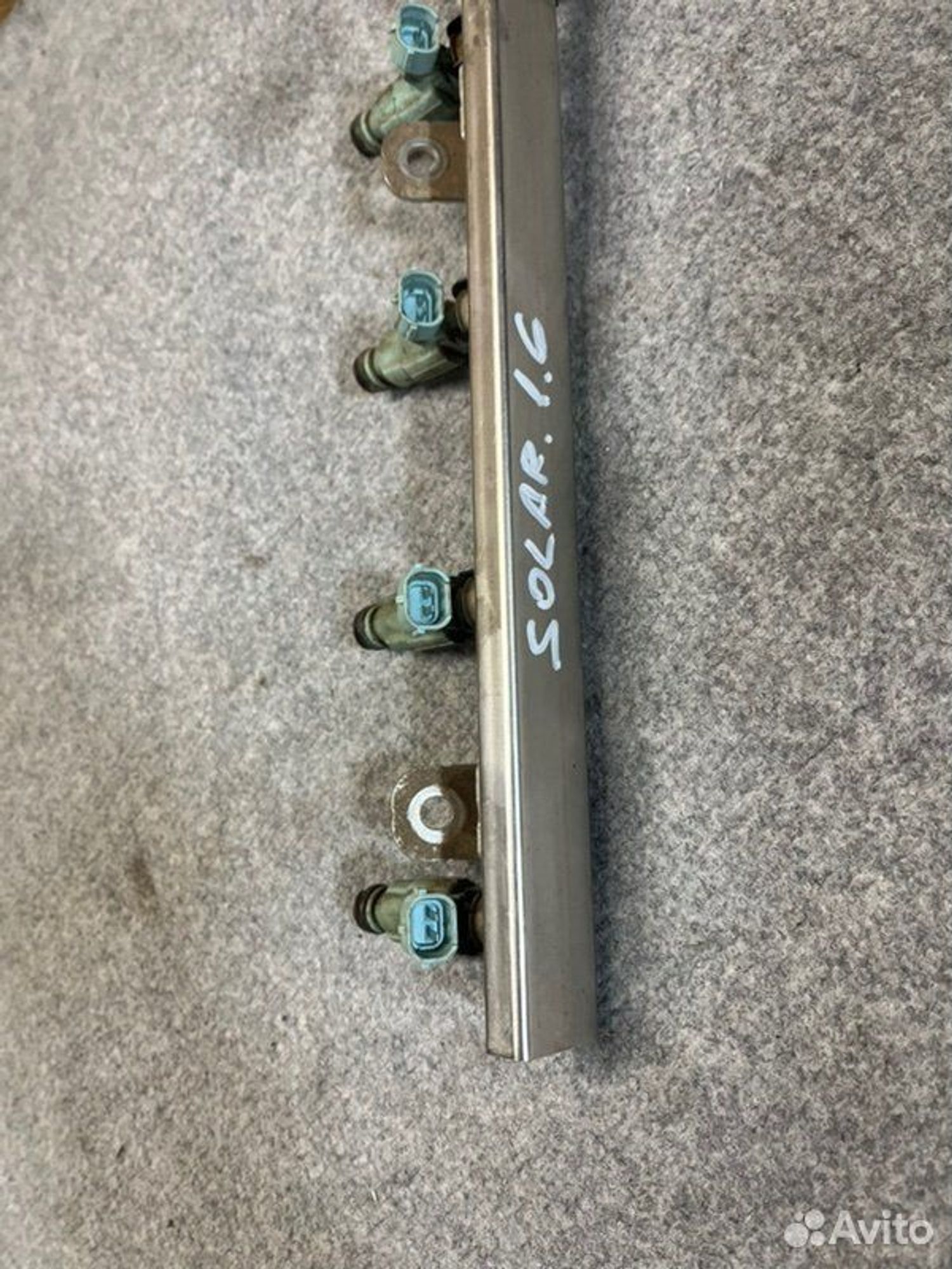 Топливная рейка Hyundai Solaris G4FC 2013, 2500 рублей, Семиозерка