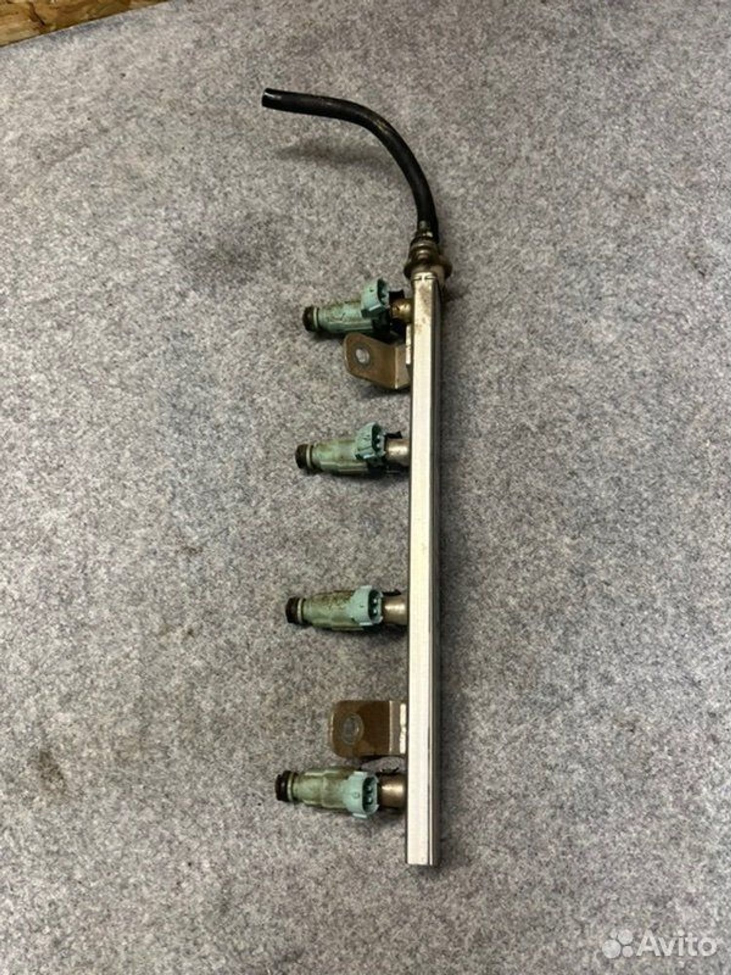 Топливная рейка Hyundai Solaris G4FC 2013, 2500 рублей, Семиозерка