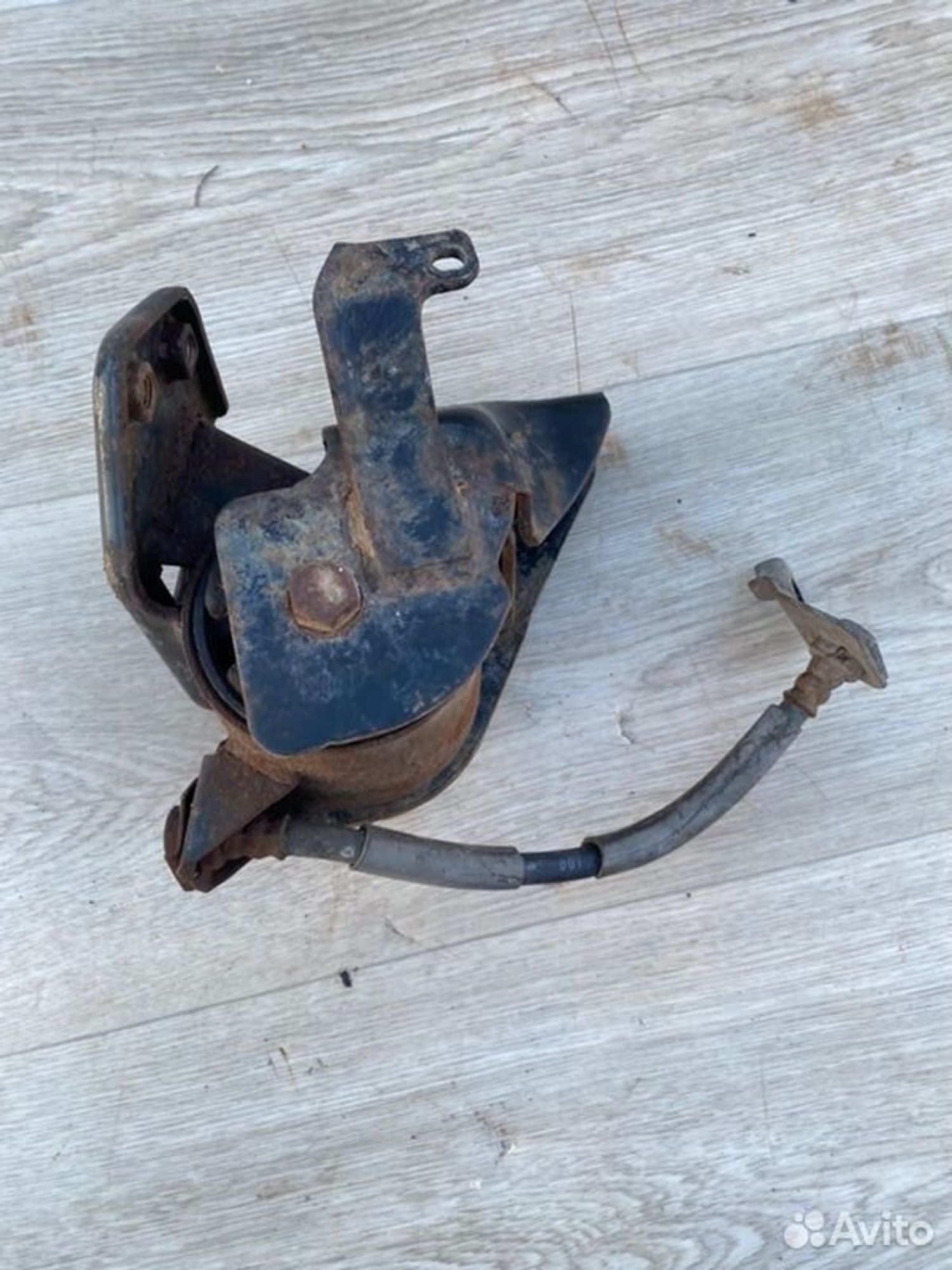 Подушка двигателя левая Hyundai Accent G4EB 2006, 1000 рублей, Семиозерка