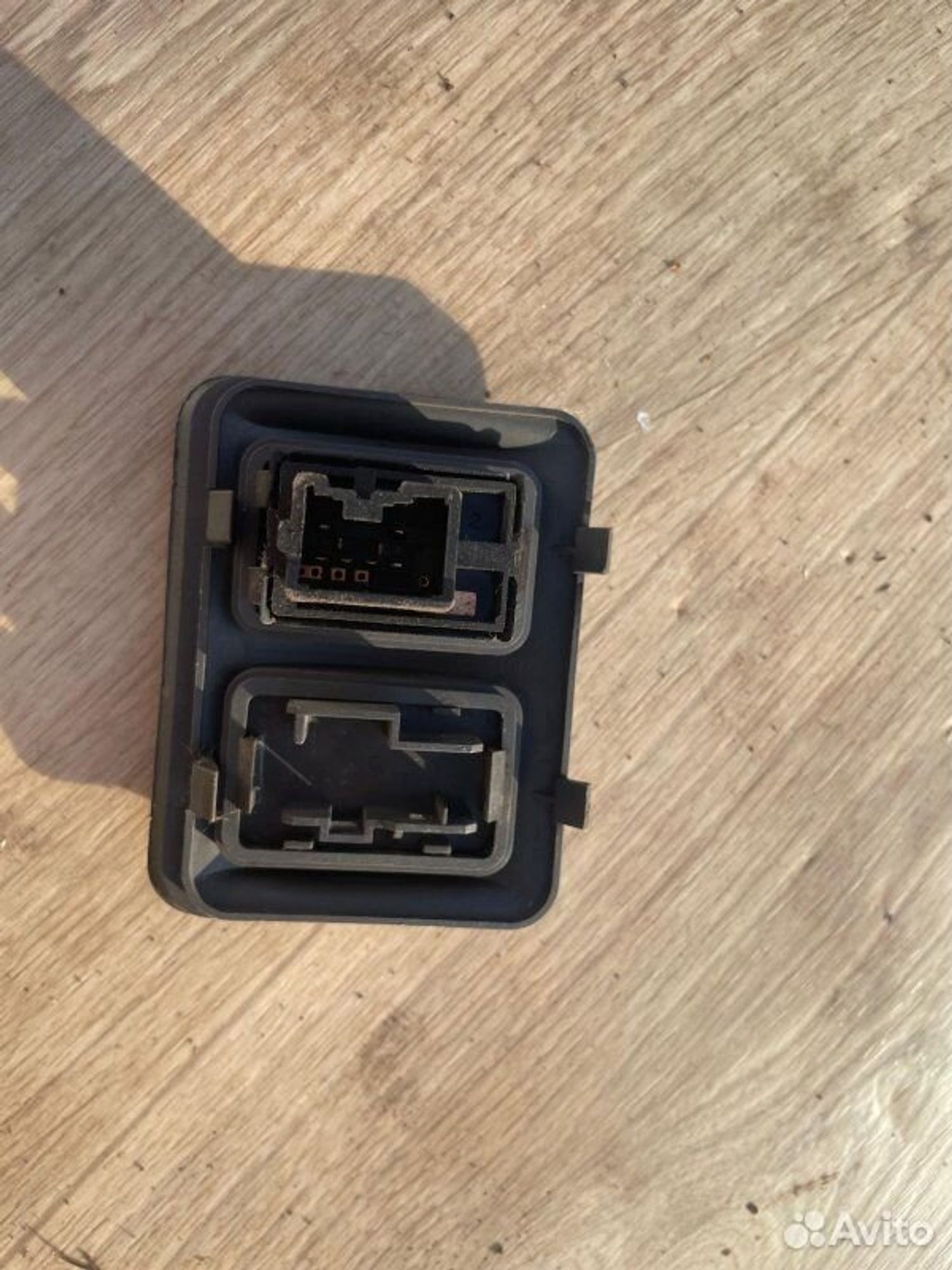 Кнопка режима подвески Mitsubishi Pajero 6G72 1993, 700 рублей, Семиозерка