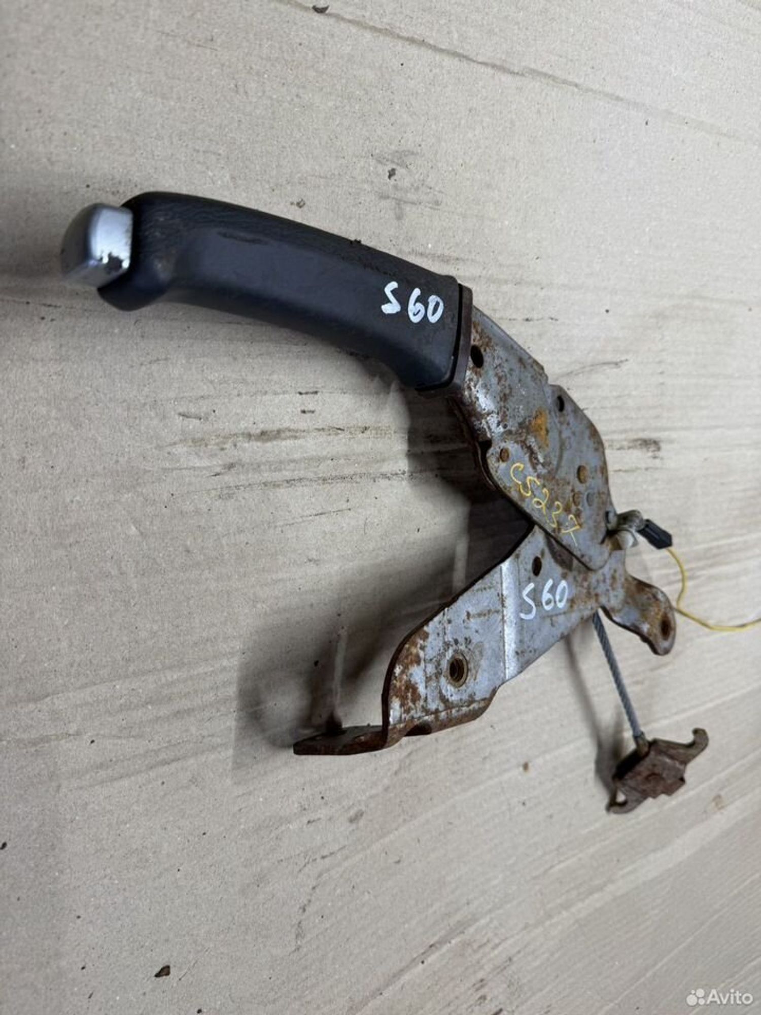 Ручник Volvo s60, 2500 рублей, Семиозерка