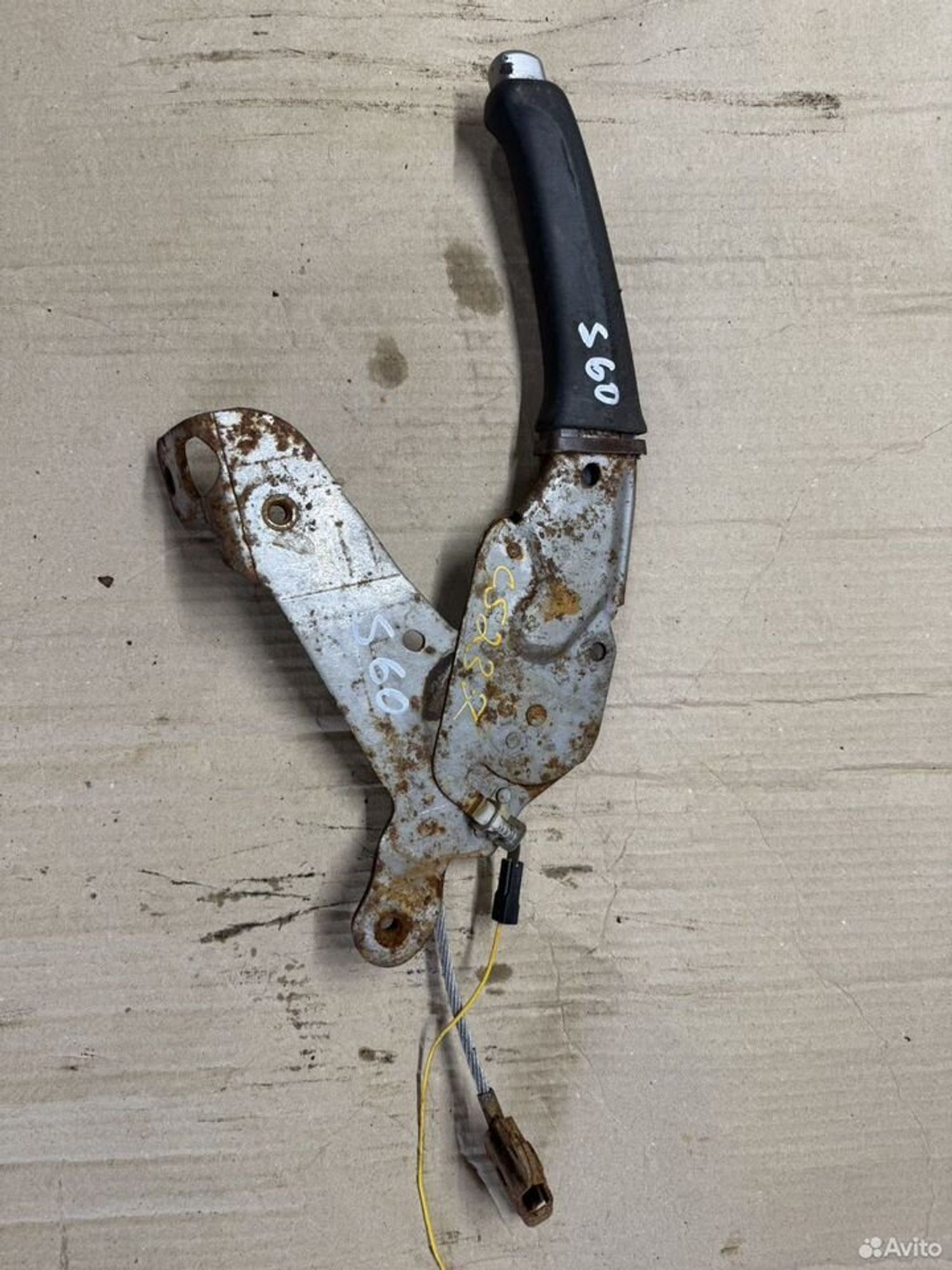 Ручник Volvo s60, 2500 рублей, Семиозерка