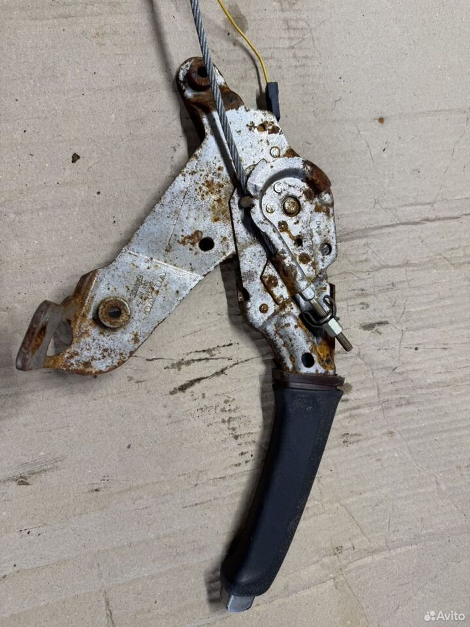 Ручник Volvo s60, 2500 рублей, Семиозерка