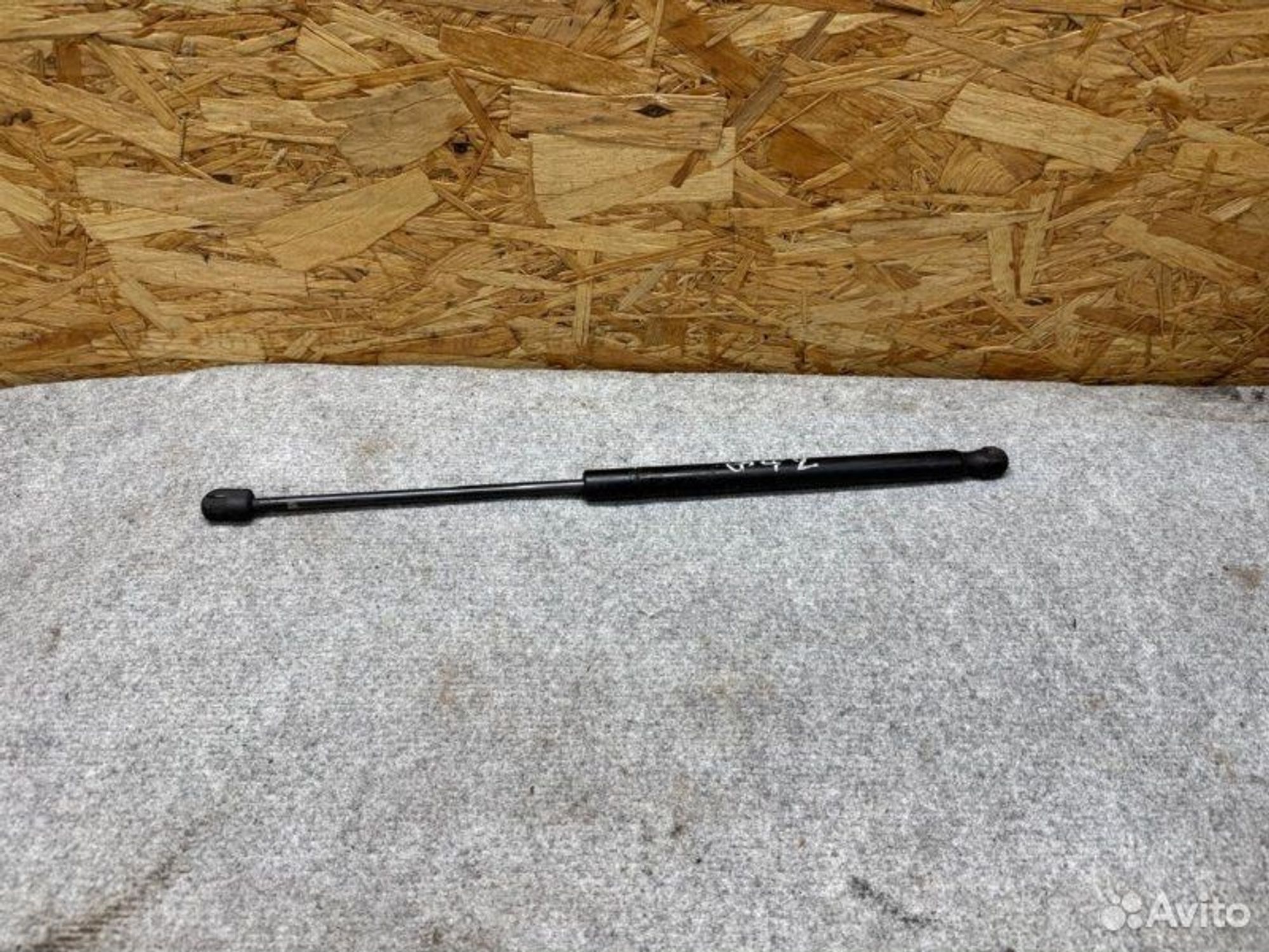 Упор крышки багажника Ford Focus CB4 shda 2007, 600 рублей, Семиозерка