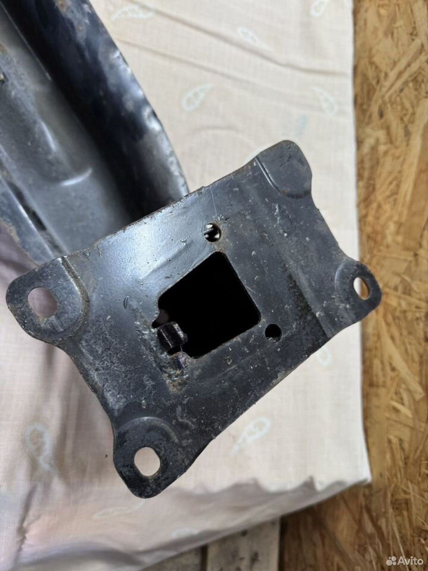 Усилитель бампера задний Jetta 6, 2000 рублей, Семиозерка