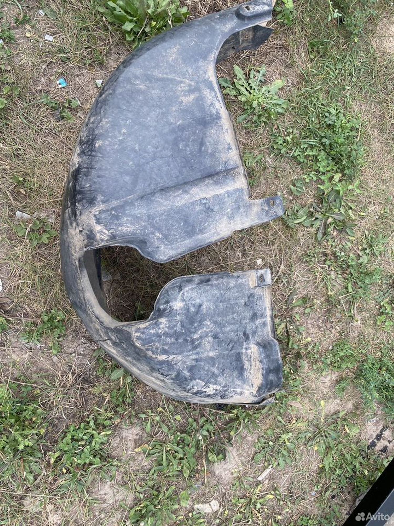 Подкрылок, 600 рублей, Семиозерка