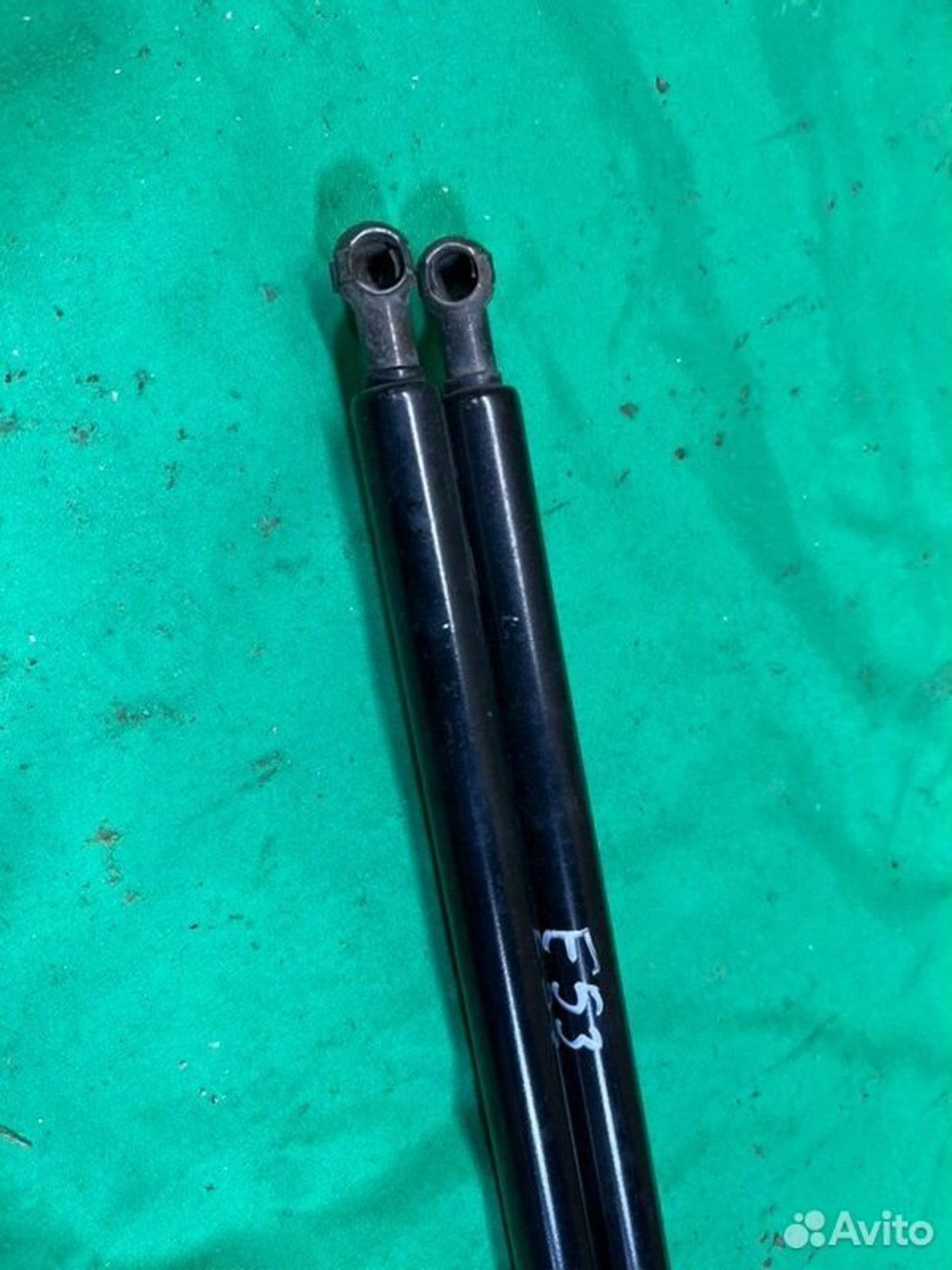 Упор крышки багажника Bmw X5 E53 M54B30 2002, 1800 рублей, Семиозерка