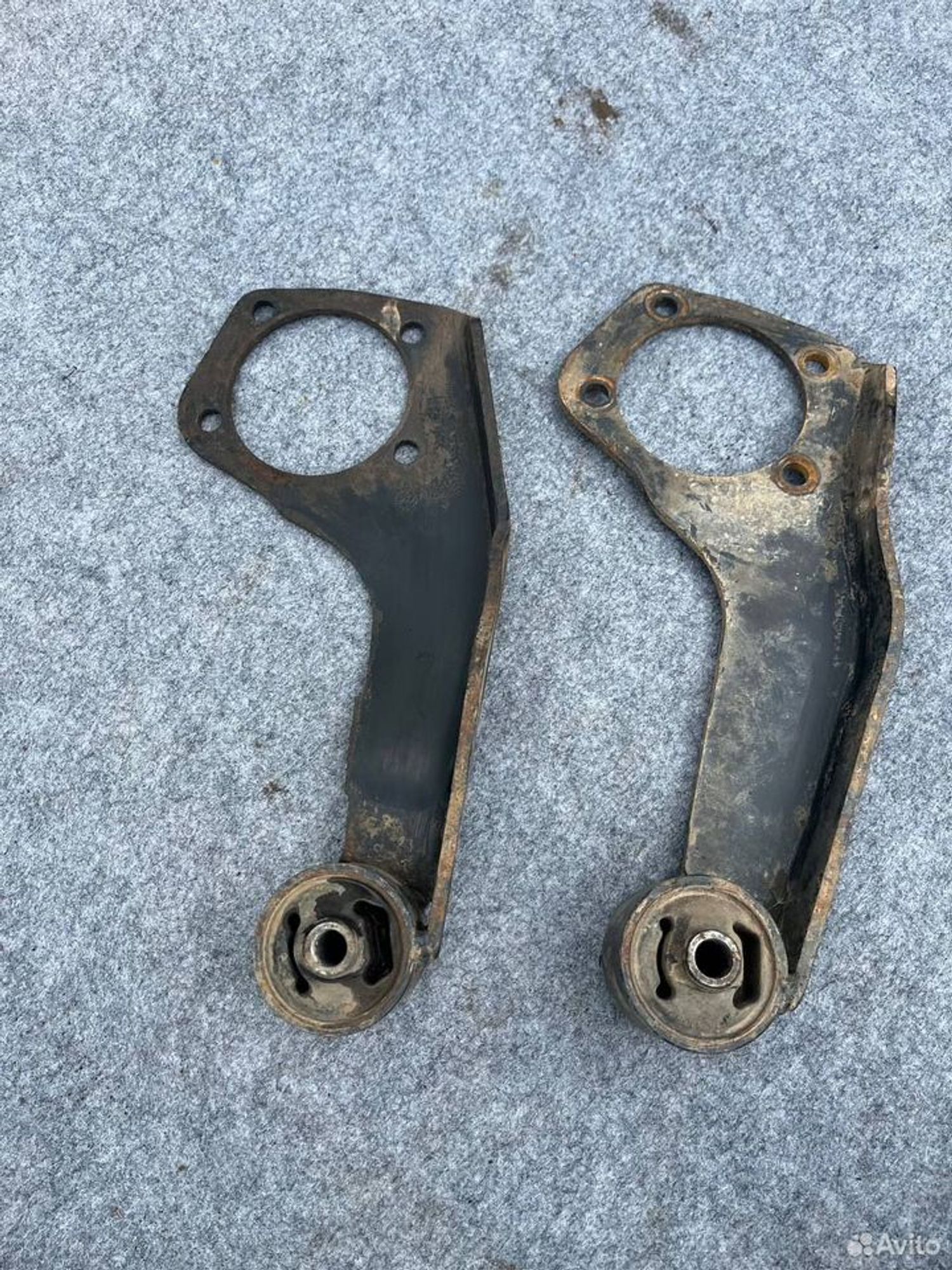 Крепление привода рычаг Mitsubishi Pajero 2, 3000 рублей, Семиозерка