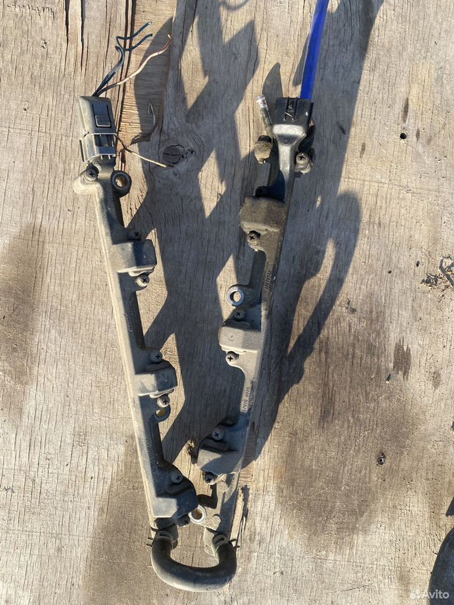 Топливная рампа с форсунками mazda milenia, 3100 рублей, Семиозерка