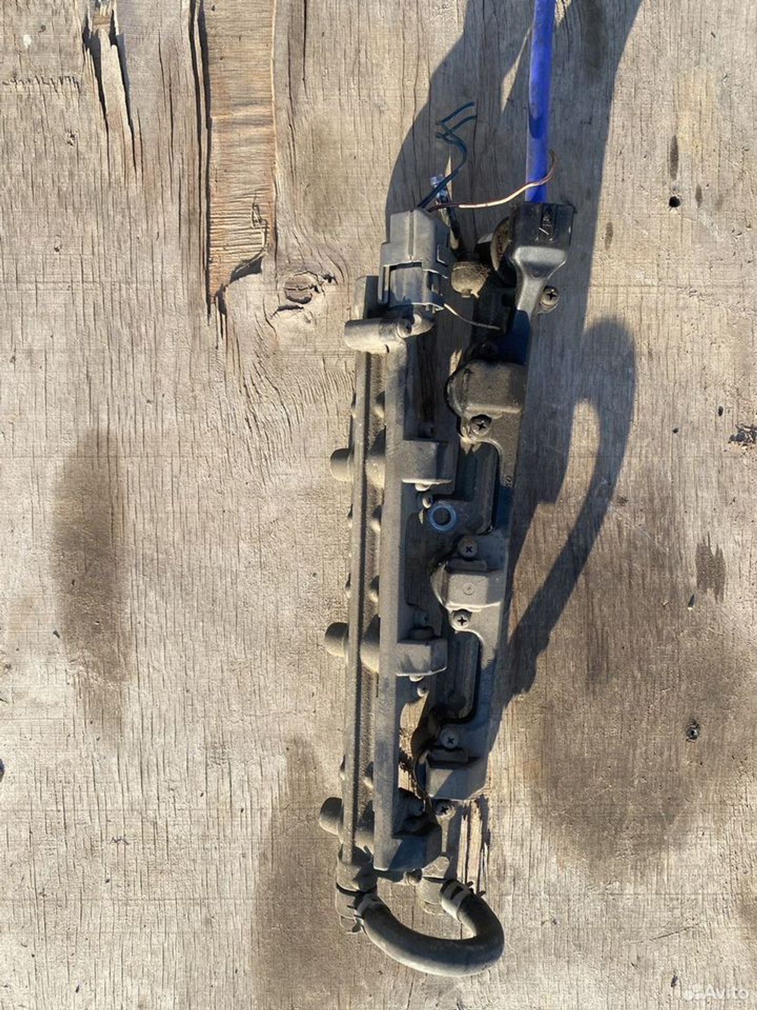 Топливная рампа с форсунками mazda milenia, 3100 рублей, Семиозерка