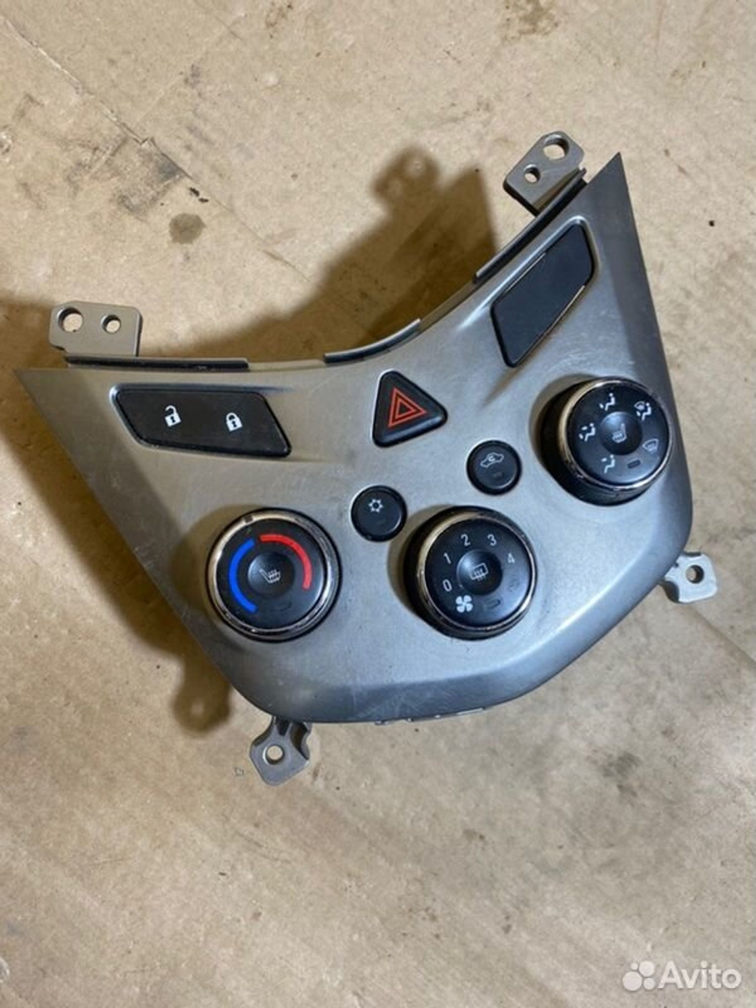 Консоль управления печкой Chevrolet Aveo T300, 1800 рублей, Семиозерка