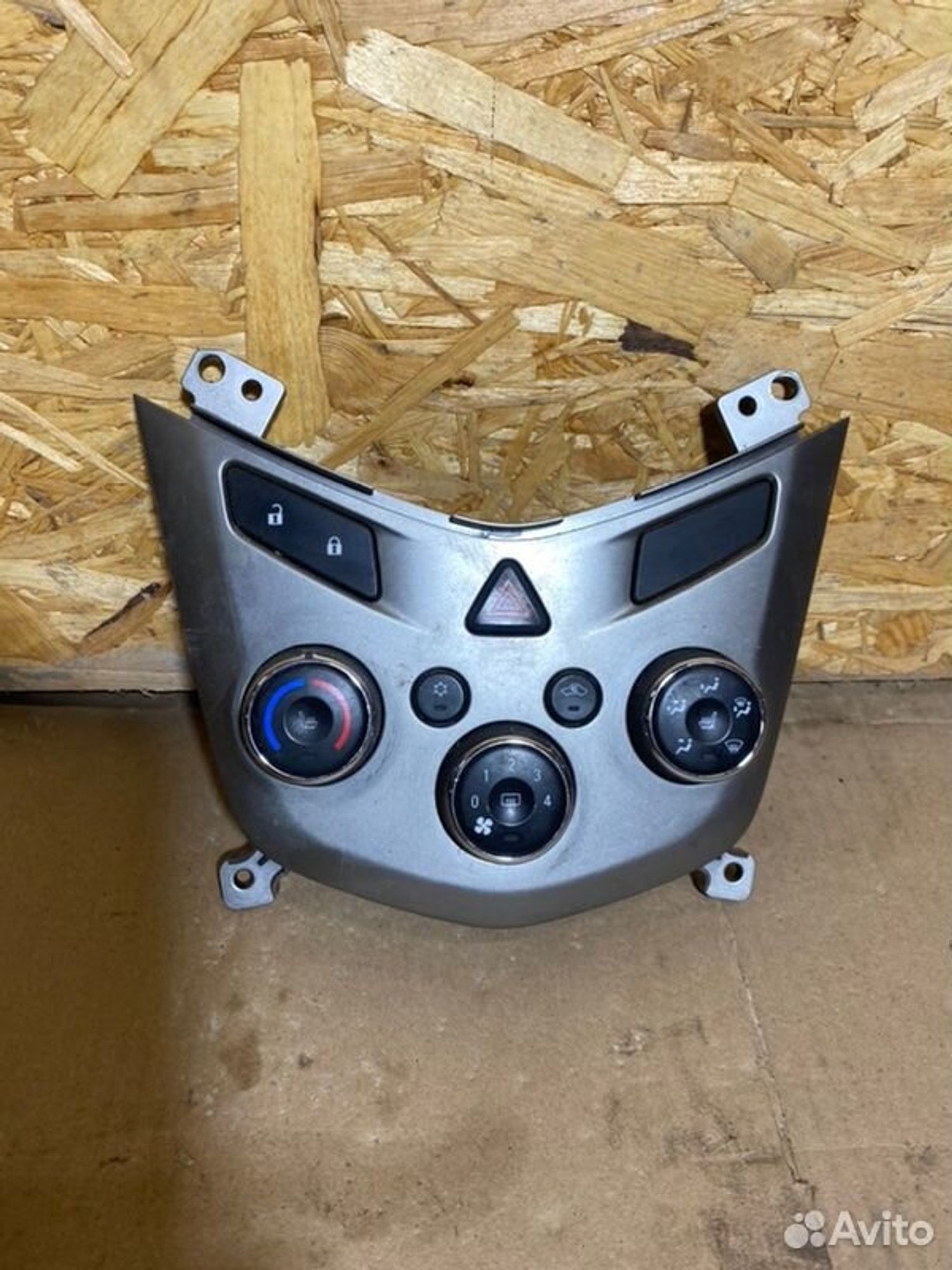Консоль управления печкой Chevrolet Aveo T300, 1800 рублей, Семиозерка