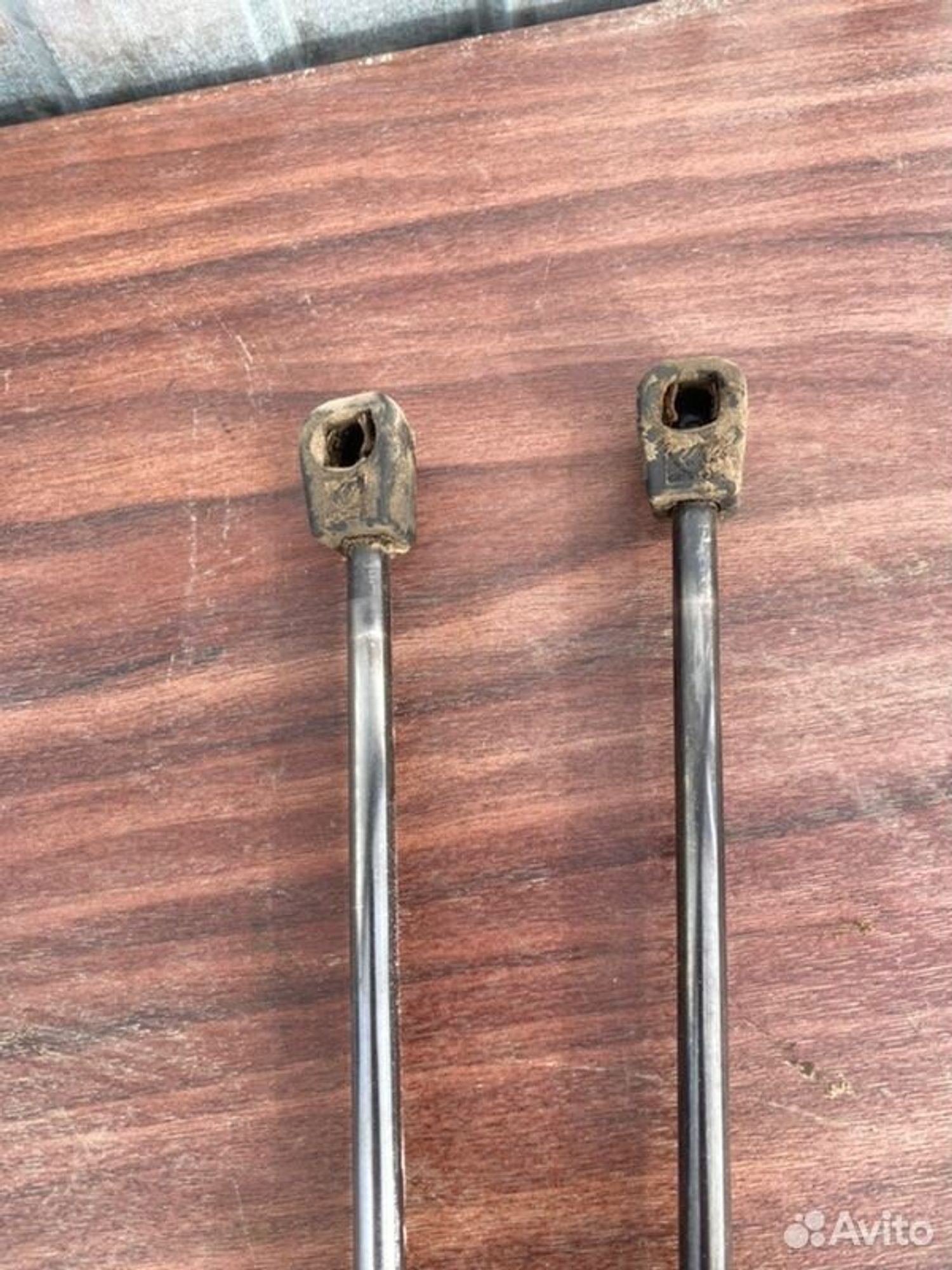 Упор крышки багажника Chery Very SQR477F 2012, 1200 рублей, Семиозерка