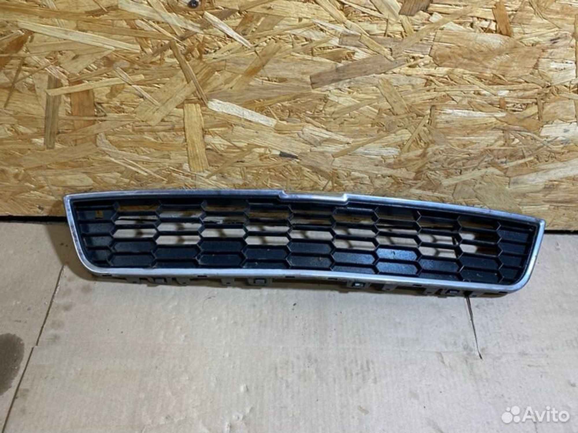 Решетка радиатора Chevrolet Aveo T300 F16D4 2012, 2200 рублей, Семиозерка