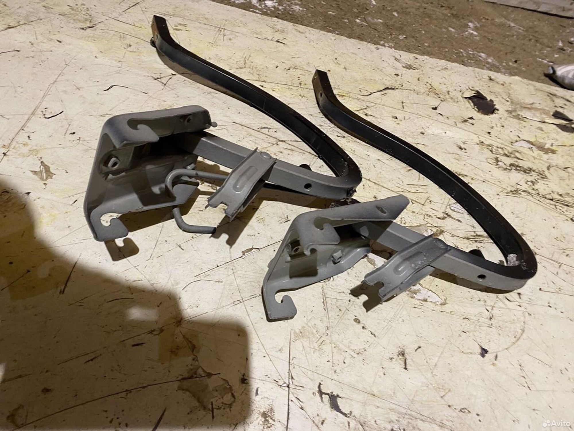 Петли багажника lanos, 900 рублей, Семиозерка