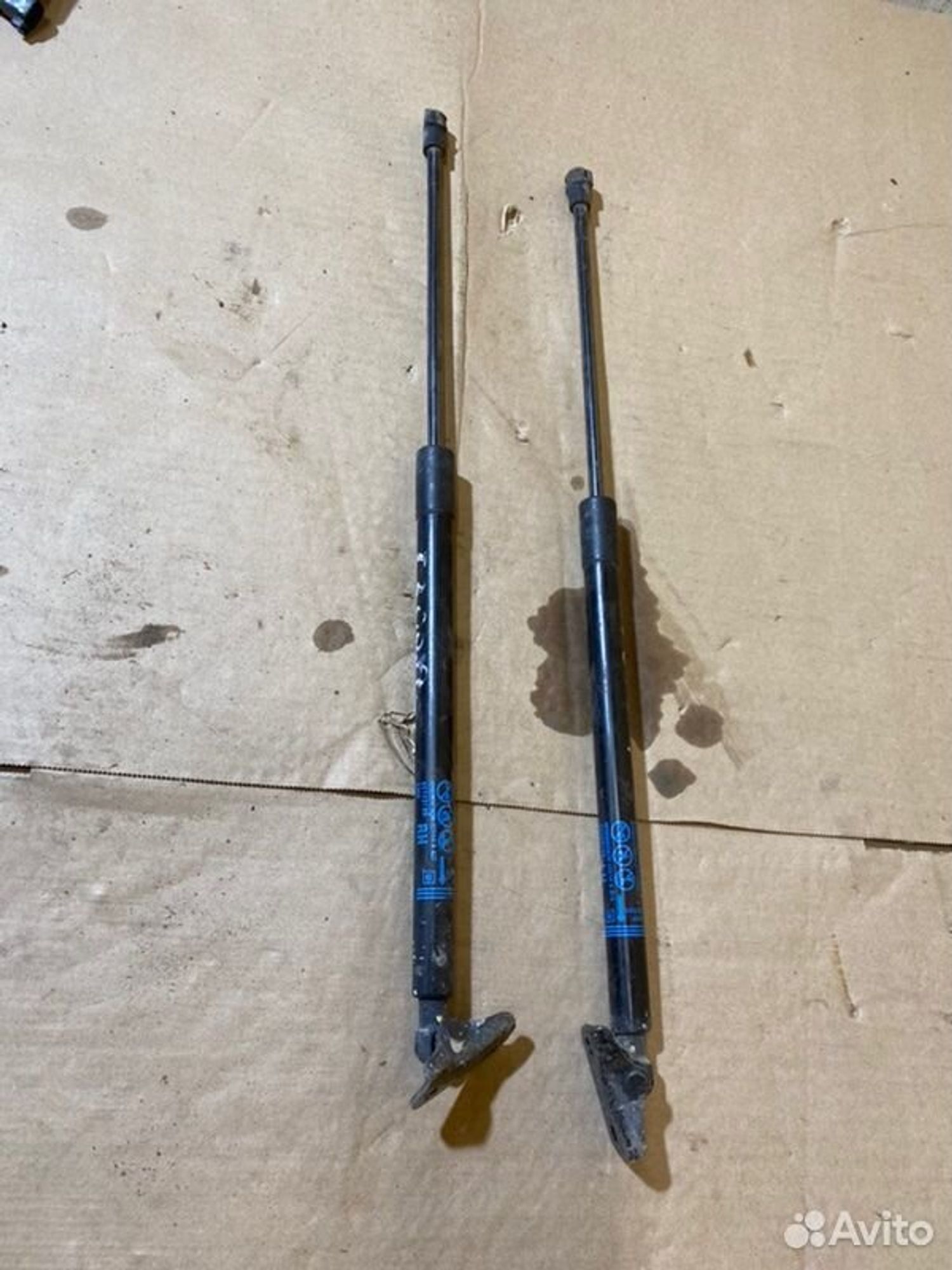 Упор крышки багажника Chevrolet Aveo T300 F16D4, 1000 рублей, Семиозерка