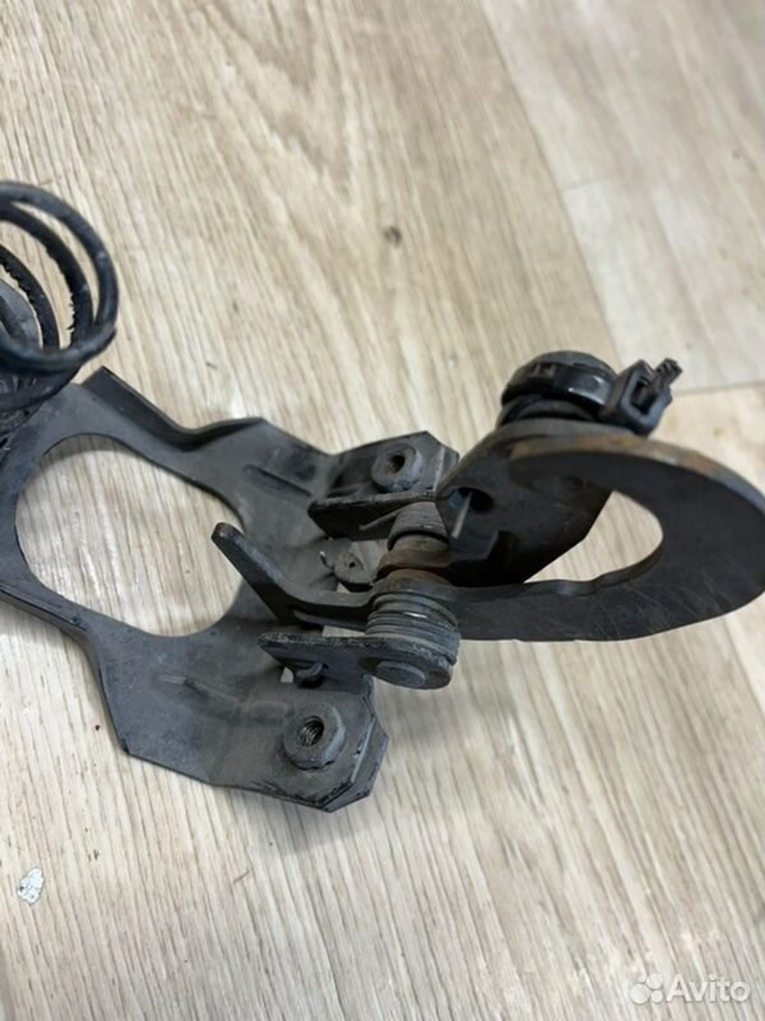 Замок капота Mercedes E240 W210 M112911 1998, 1000 рублей, Семиозерка