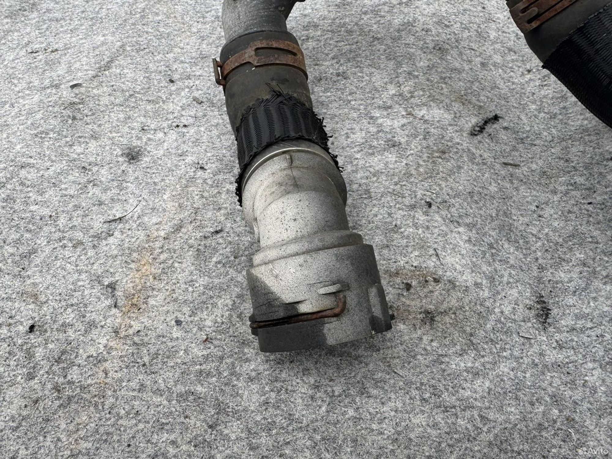 Патрубок системы охлаждения Audi s4, 1500 рублей, Семиозерка